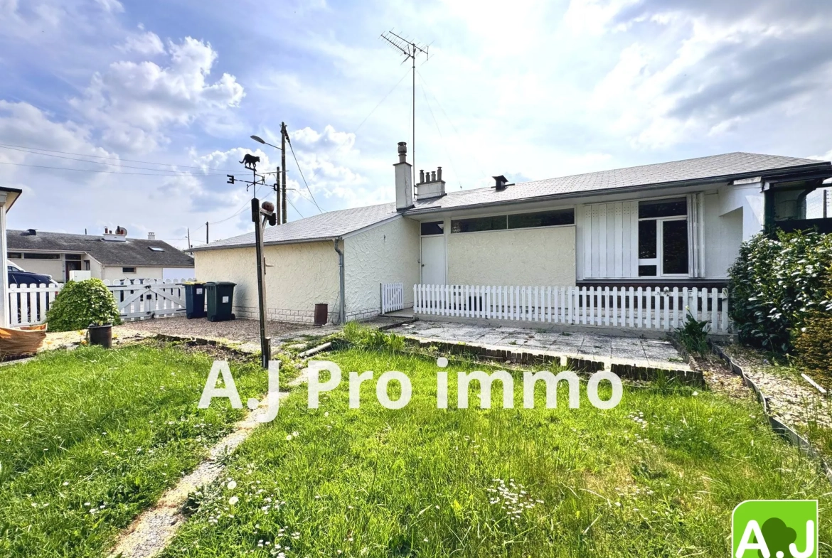 Maison plain-pied 2 chambres à Ézy-sur-Eure – 84 m², garage et terrain clos 