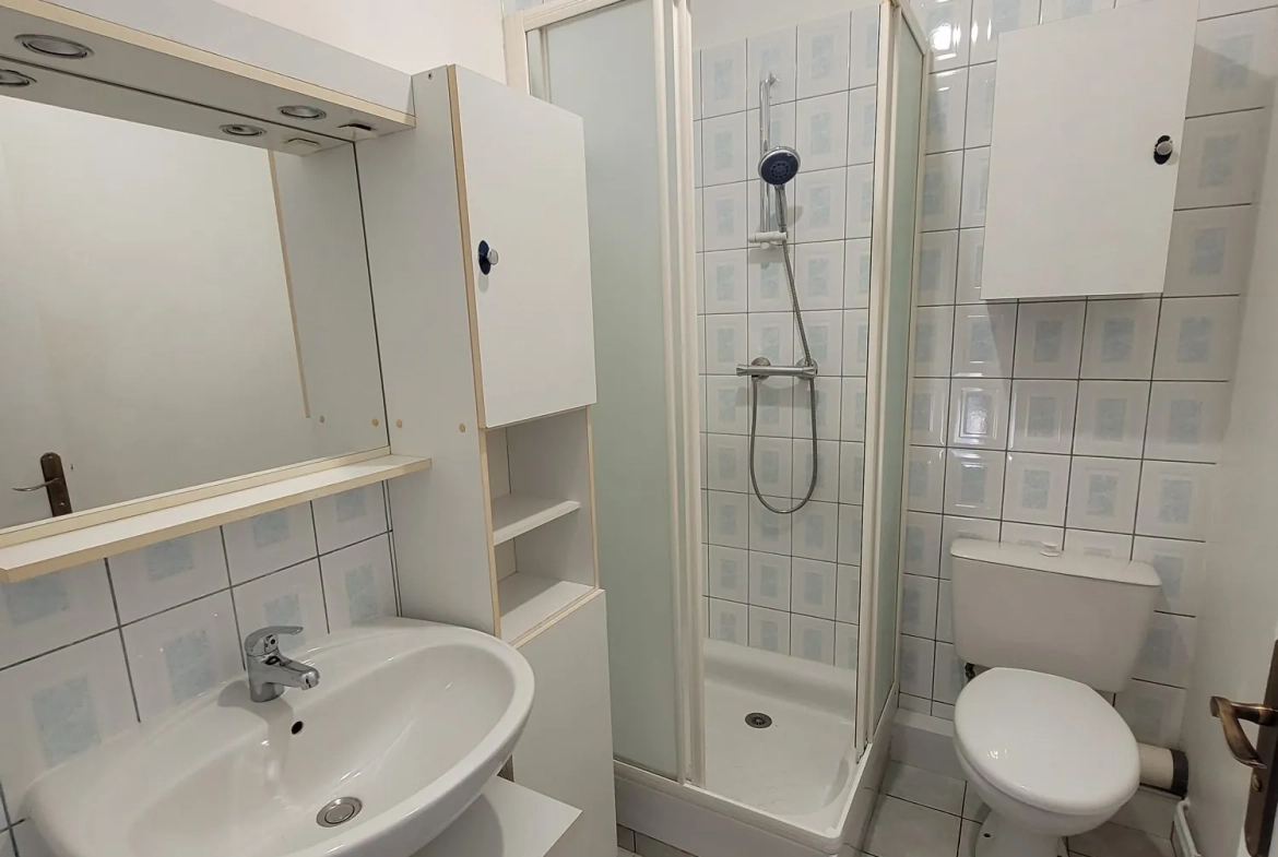 Charmante maison de village avec jardin, garage et potentiel d'aménagement 