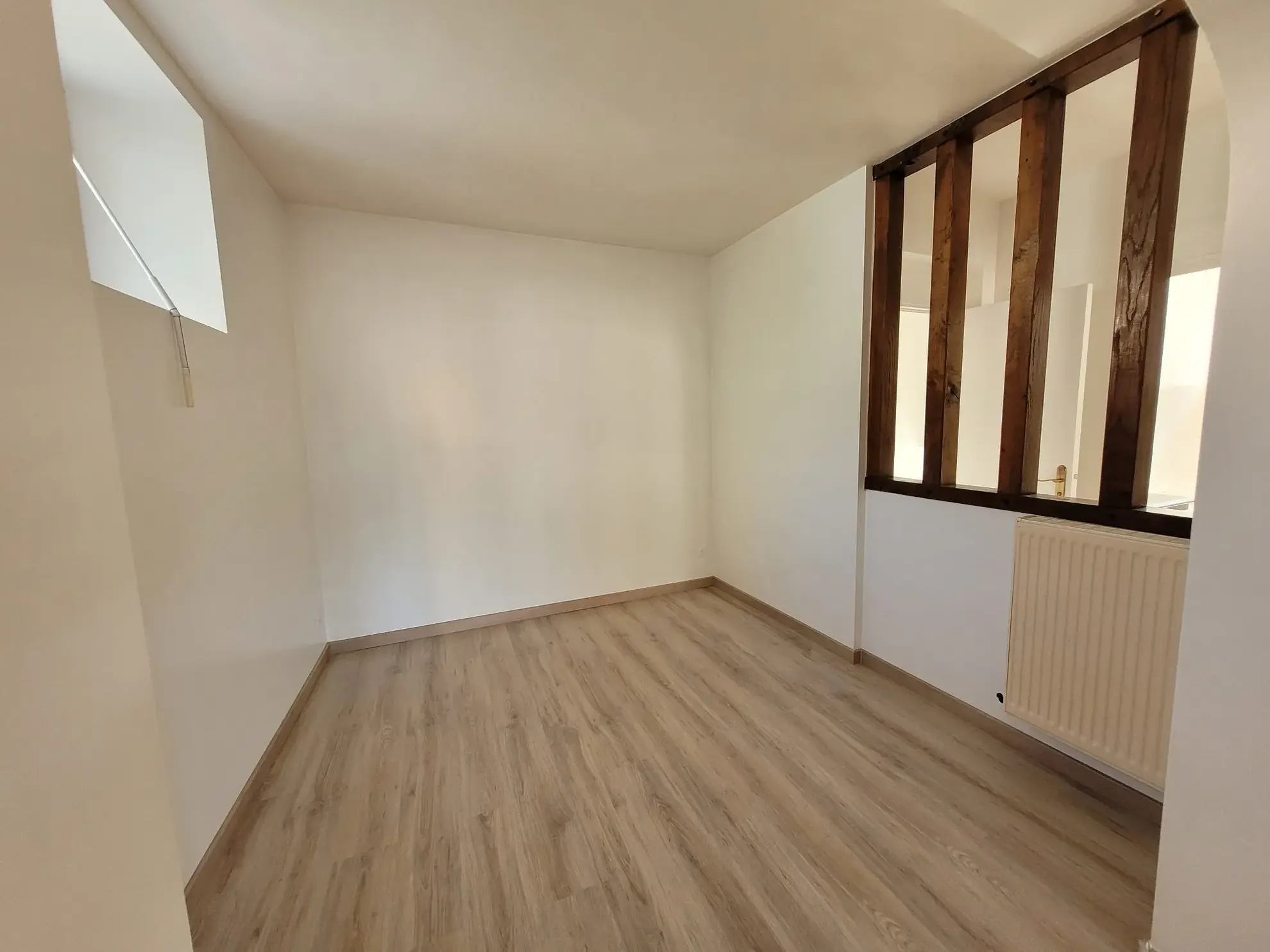 Charmante maison de village avec jardin, garage et potentiel d'aménagement 