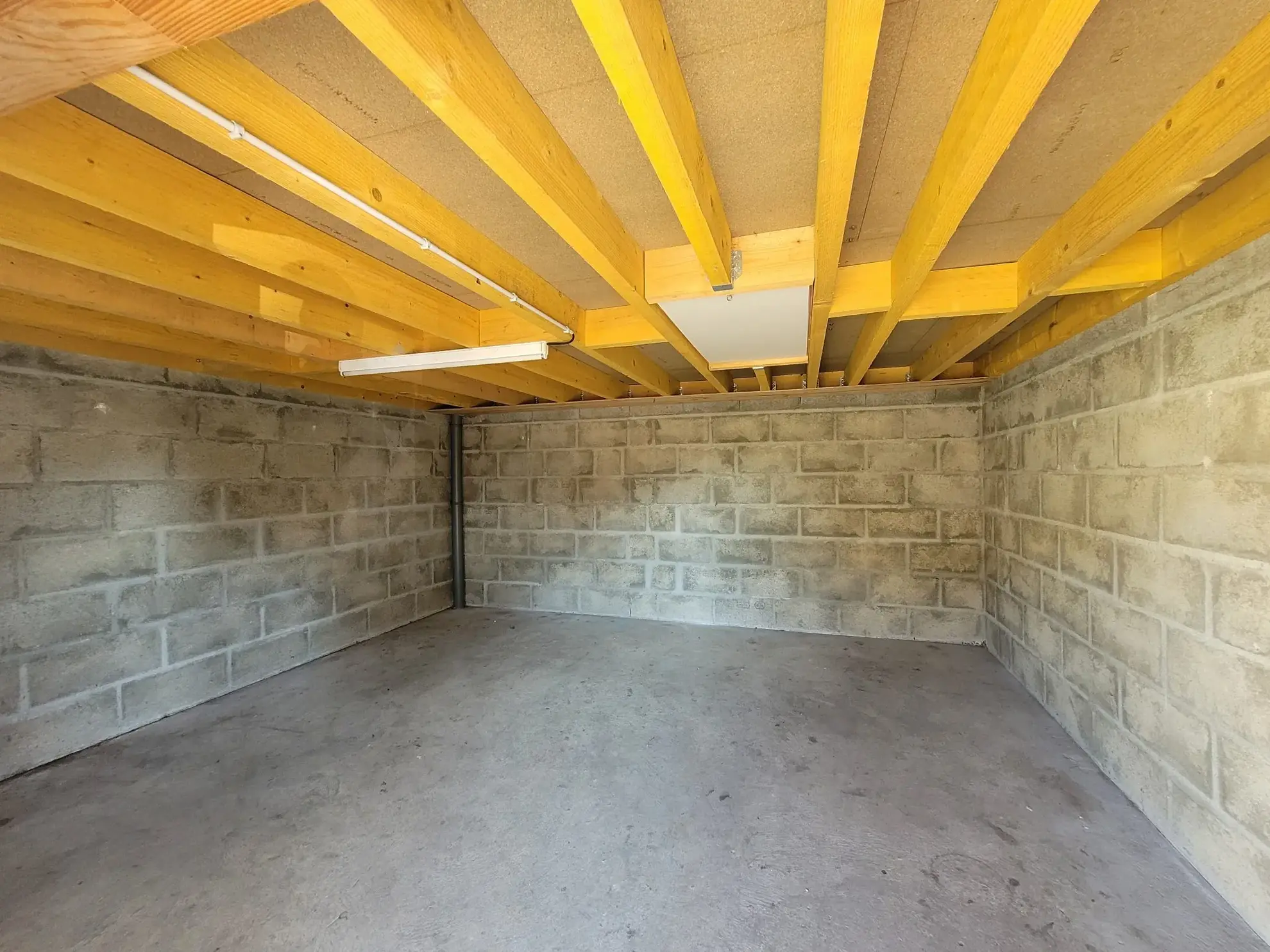 Charmante maison de village avec jardin, garage et potentiel d'aménagement 