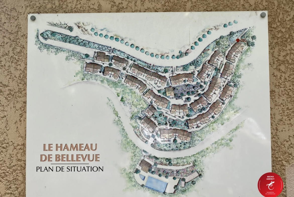 Plan du Domaine Magnifique Mazet de 36 m² avec piscine et vue mer aux Issambres 