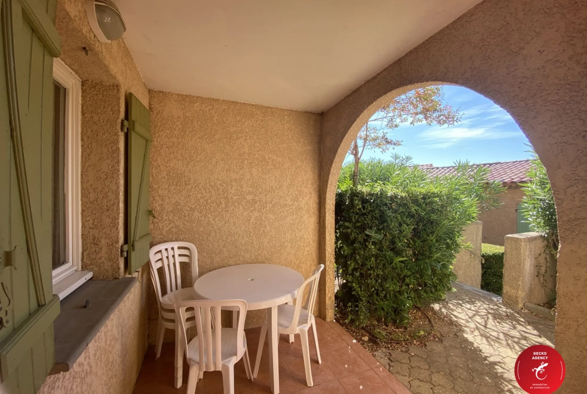 Magnifique Mazet de 36 m² avec piscine et vue mer aux Issambres 