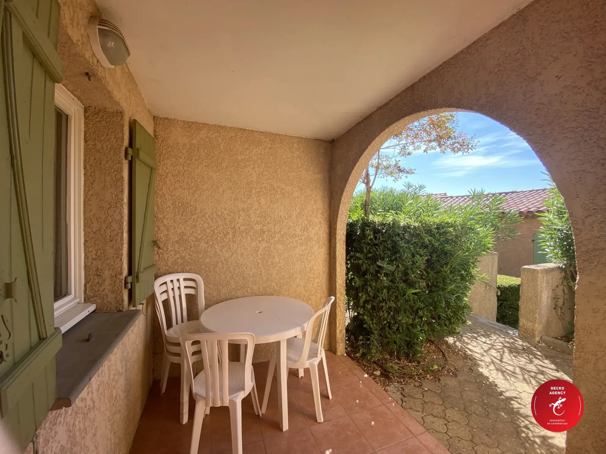 Magnifique Mazet de 36 m² avec piscine et vue mer aux Issambres 