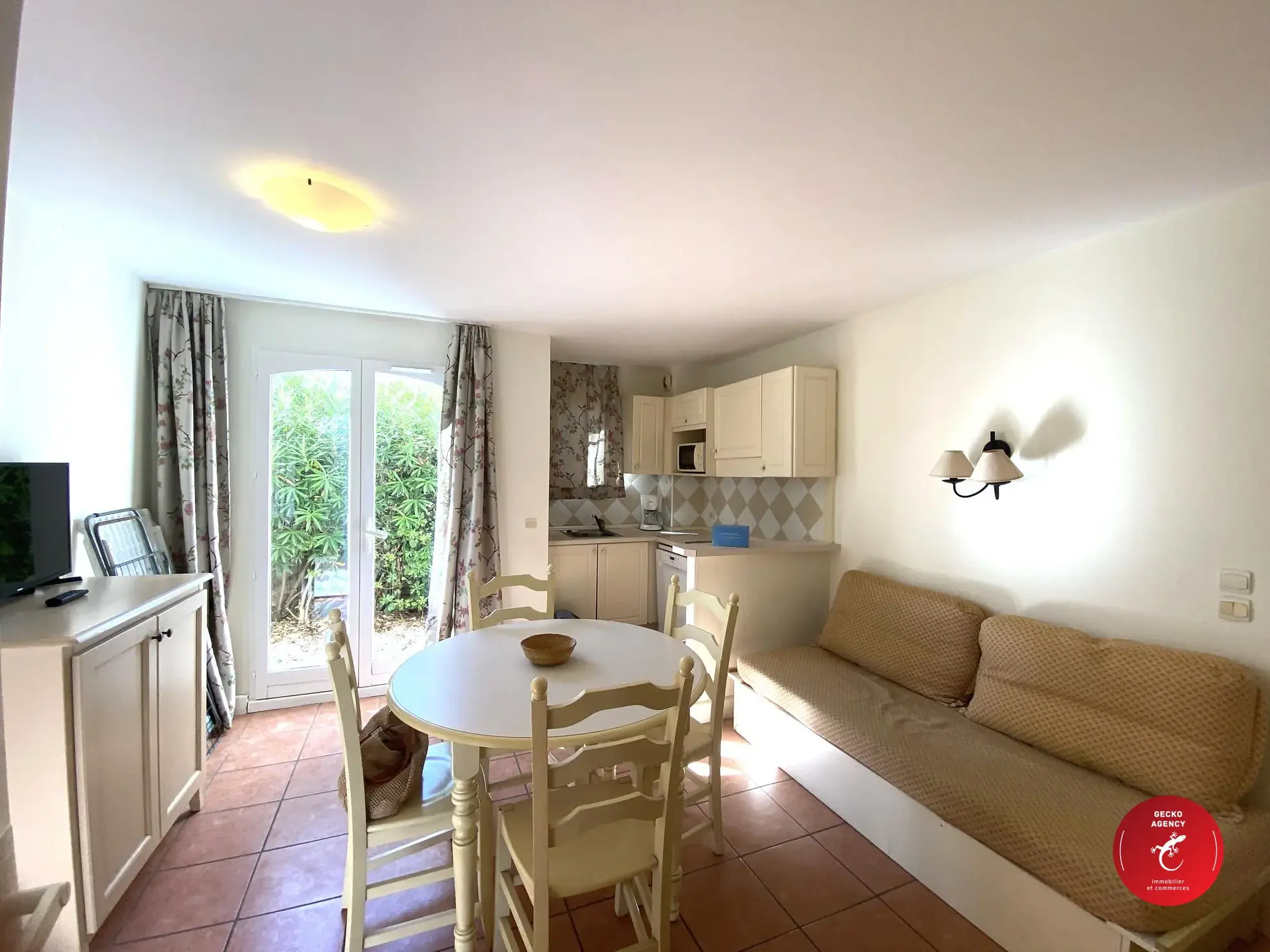 Magnifique Mazet de 36 m² avec piscine et vue mer aux Issambres 