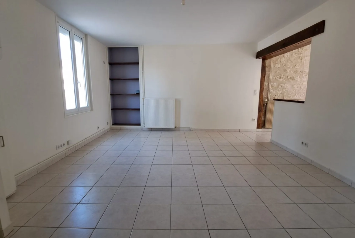 SEJOUR FIBRE OK Charmante maison de ville rénovée avec véranda à Loudun 