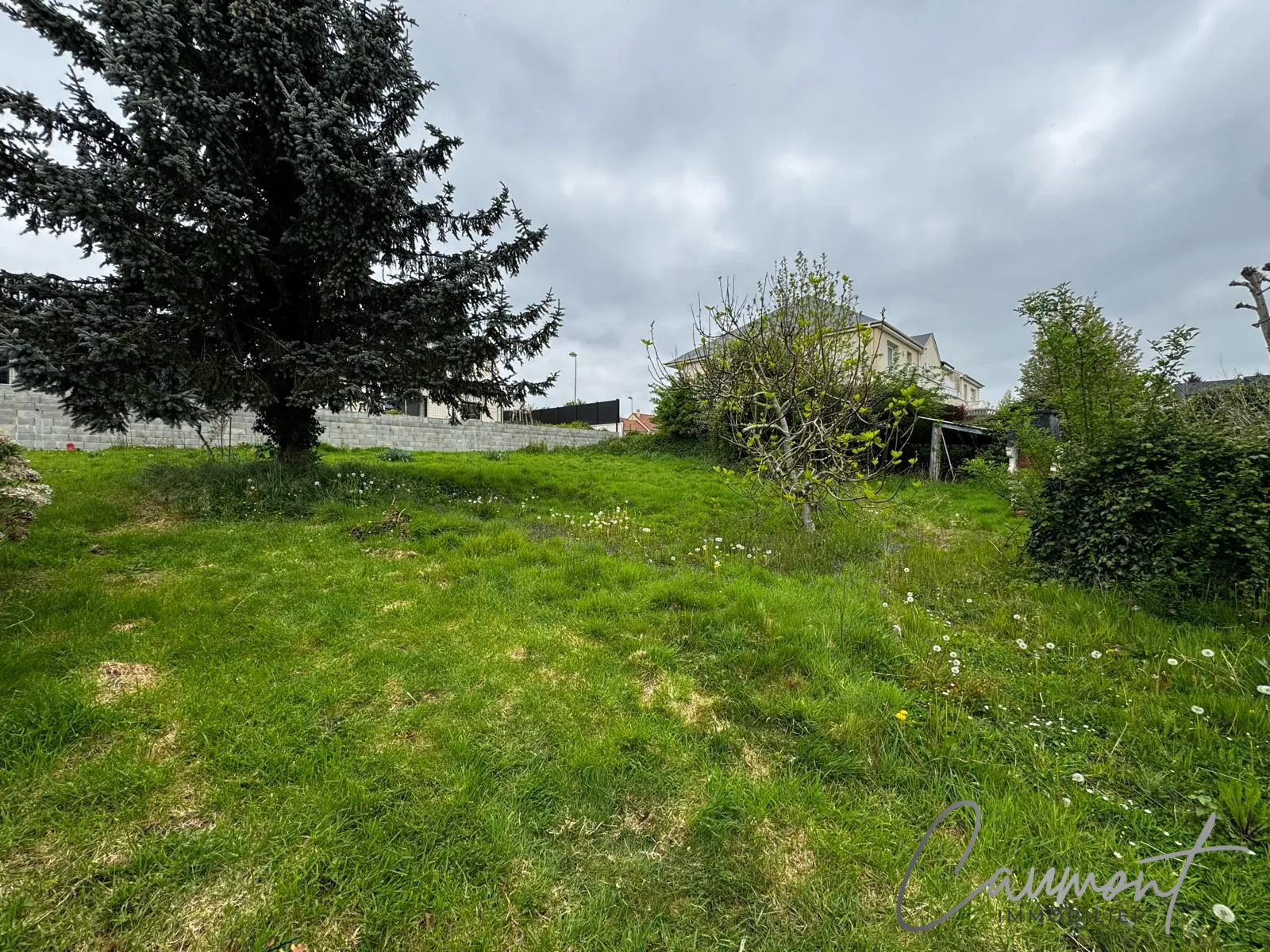 Terrain constructible à Montivilliers de 515 m² proche du centre-ville 