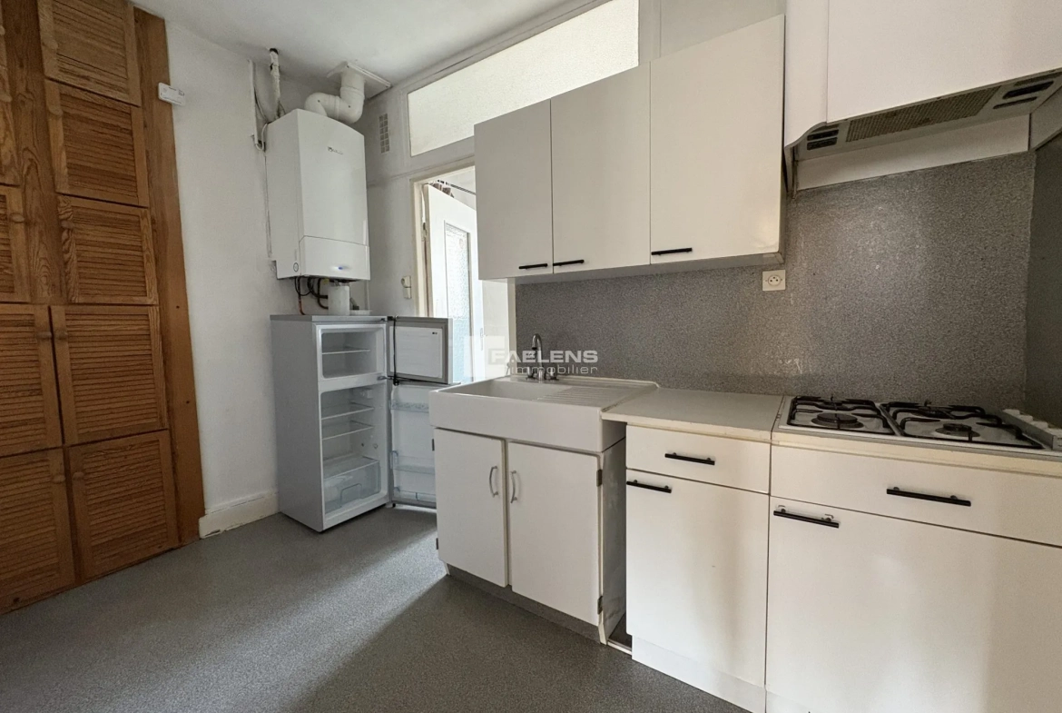 Studio de 40 m² à Lille, proche République Beaux-Arts – Investissement ou résidence 