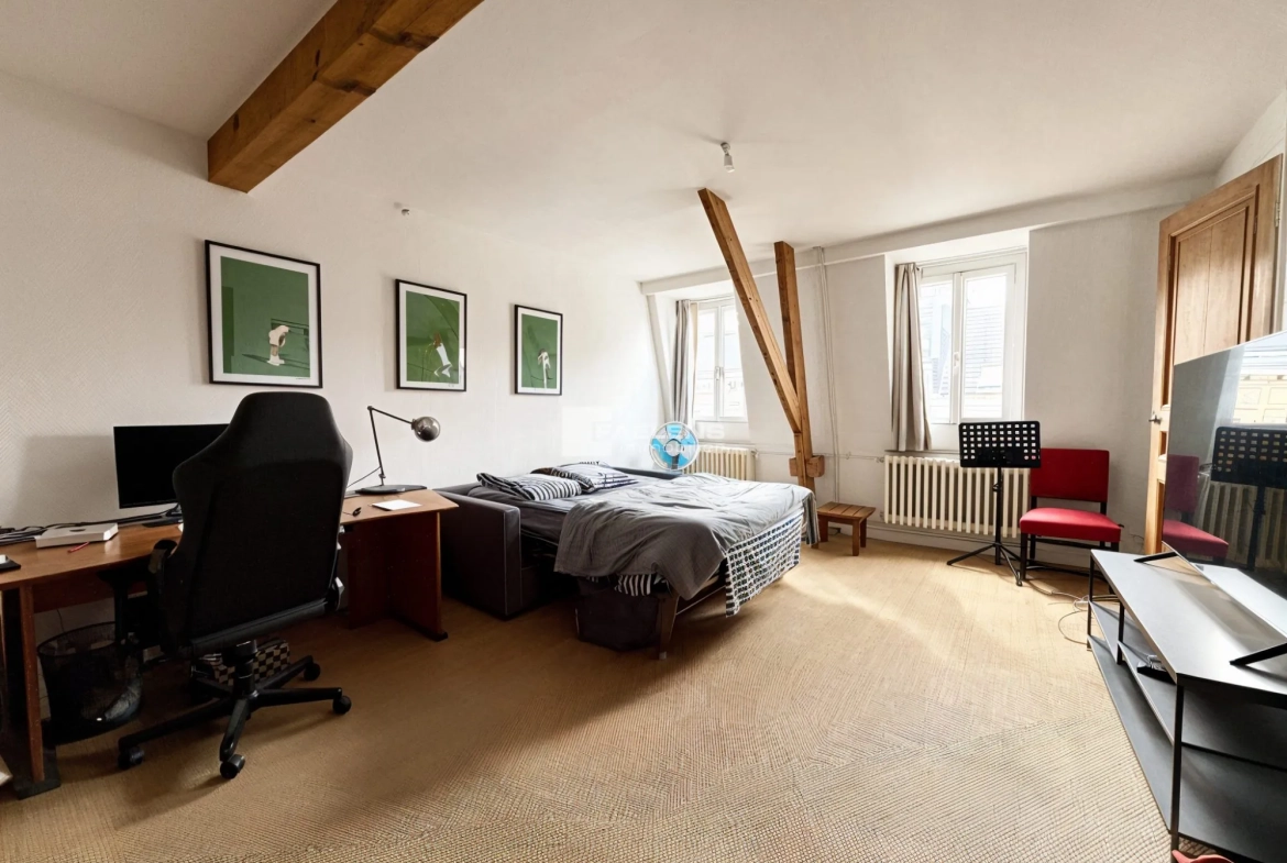 Studio de 40 m² à Lille, proche République Beaux-Arts – Investissement ou résidence 