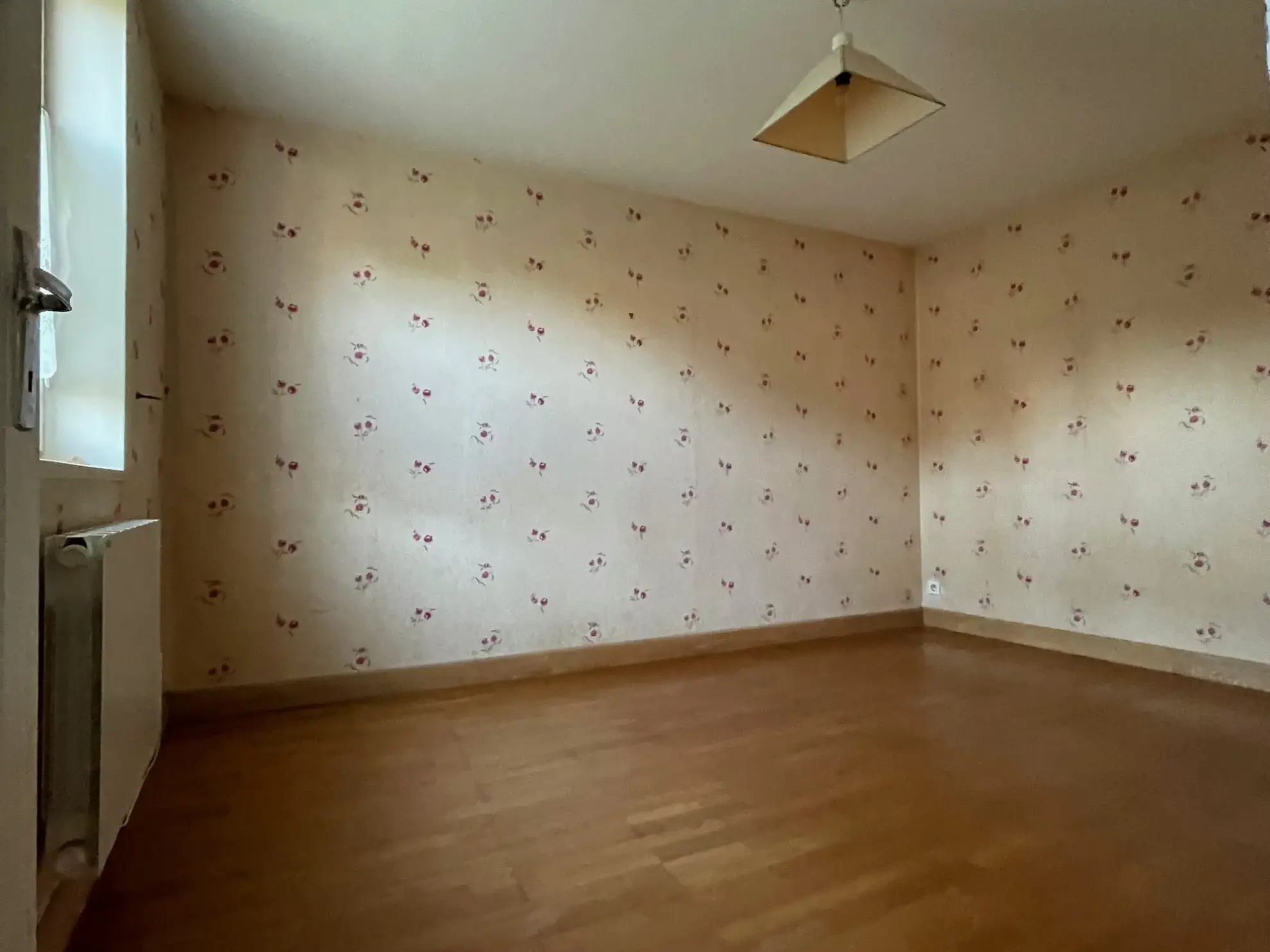 Maison à vendre à Bernay - Charmante maison normande avec dépendance 