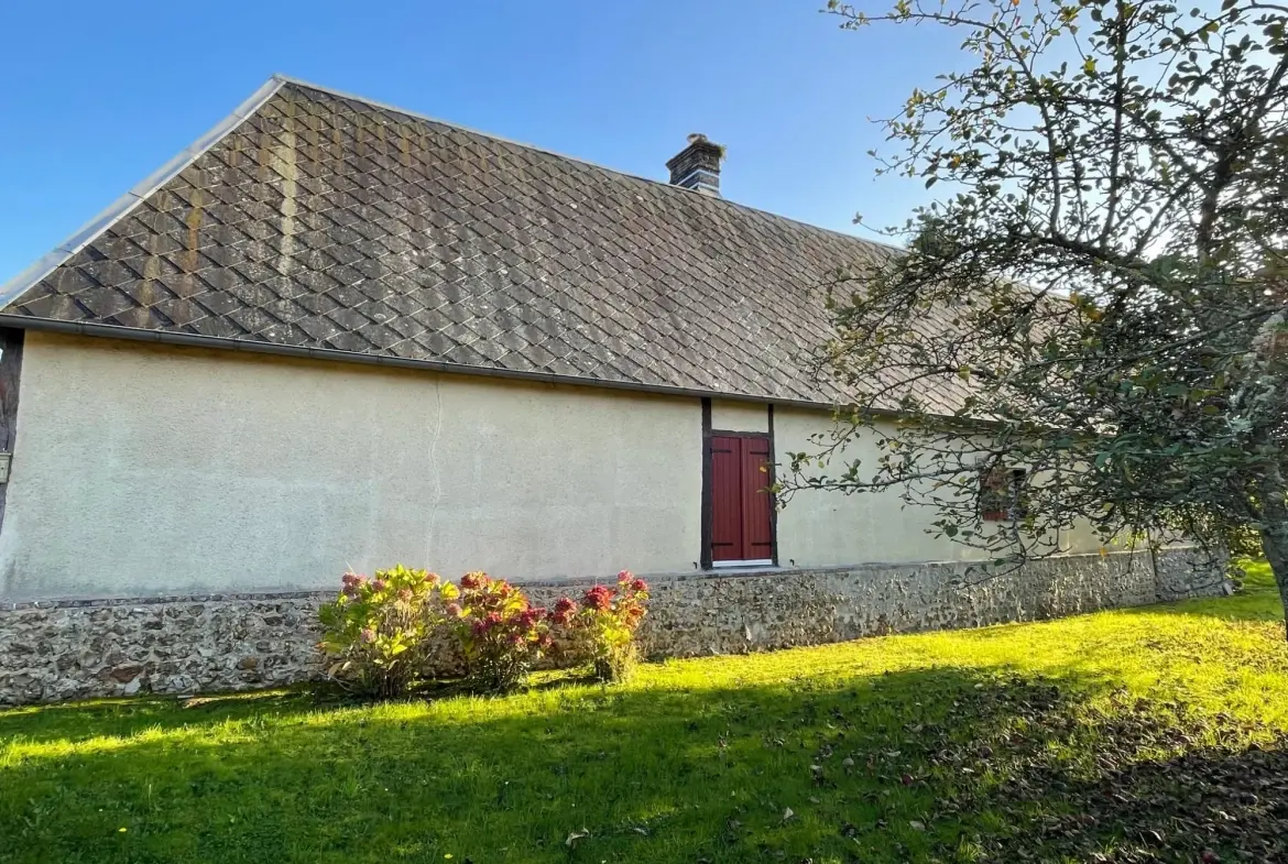 Maison à vendre à Bernay - Charmante maison normande avec dépendance 