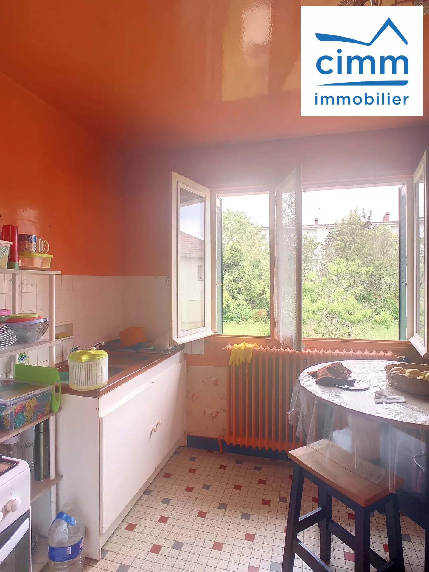 Maison à Vendre de 70 m² avec sous-sol à Portes de la Bourgogne 