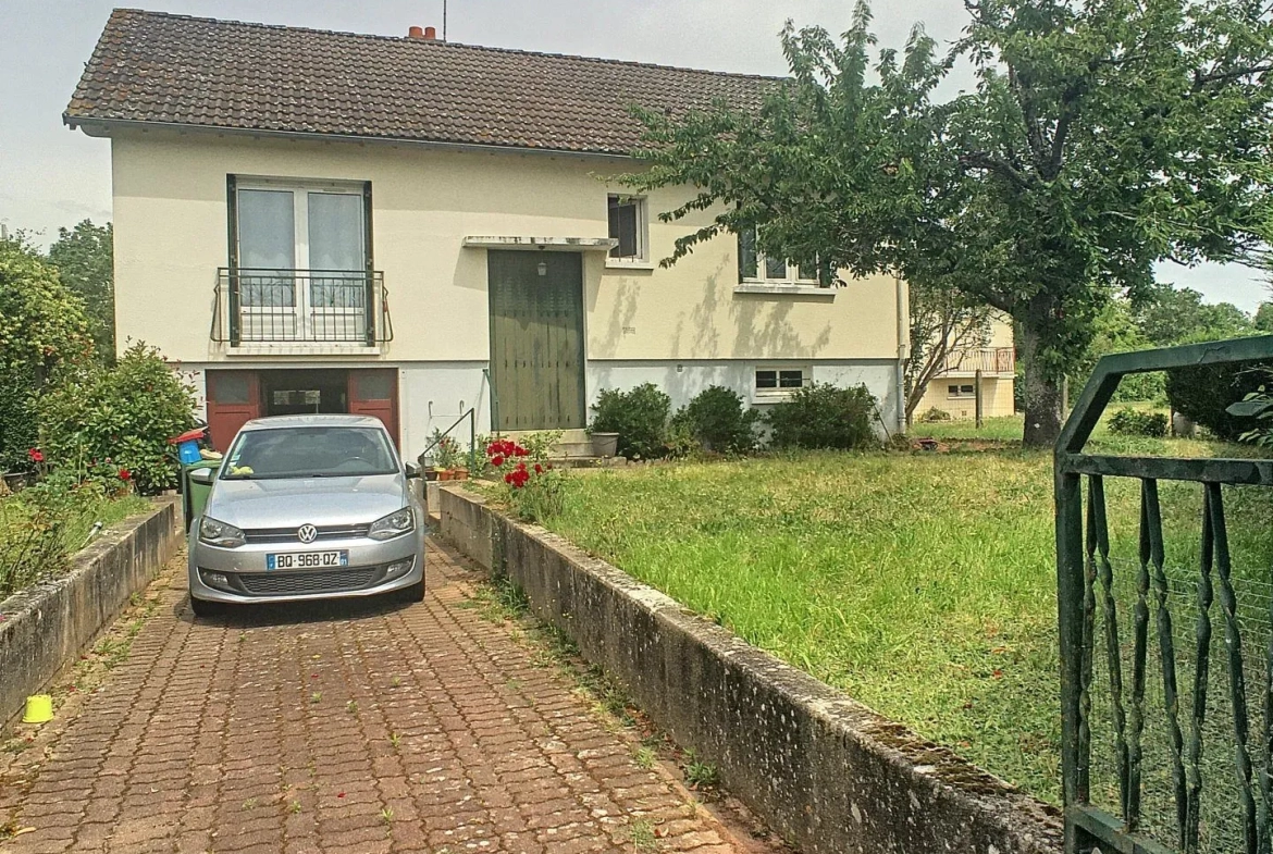 Maison à Vendre de 70 m² avec sous-sol à Portes de la Bourgogne 