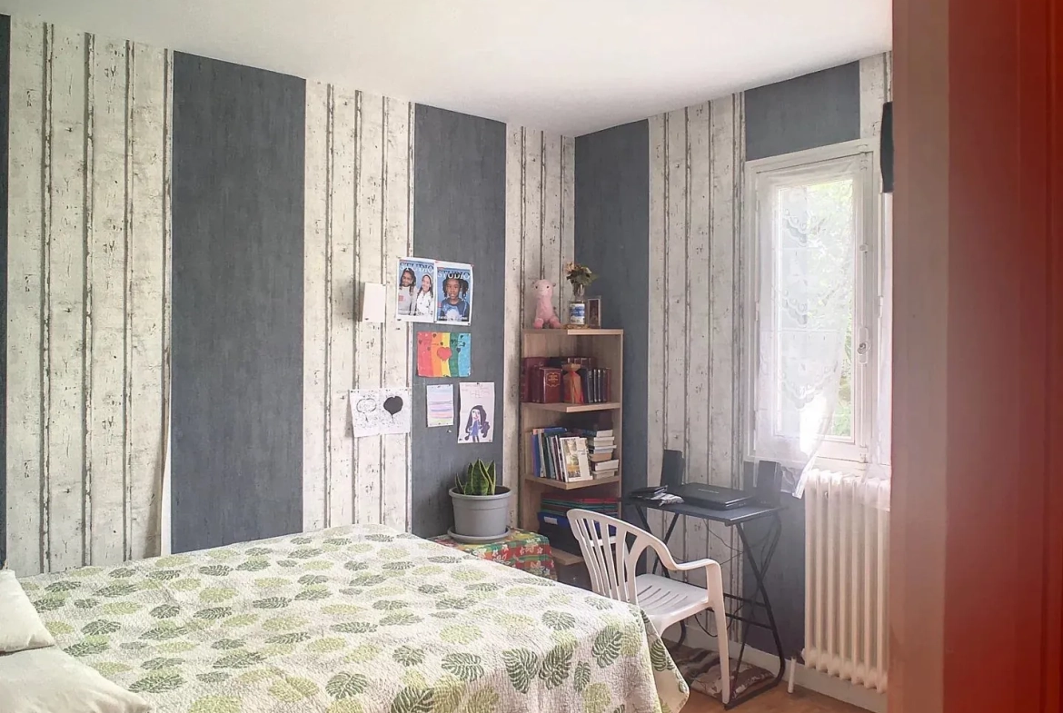 Maison à Vendre de 70 m² avec sous-sol à Portes de la Bourgogne 