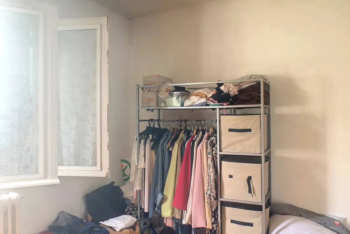 Maison à Vendre de 70 m² avec sous-sol à Portes de la Bourgogne 
