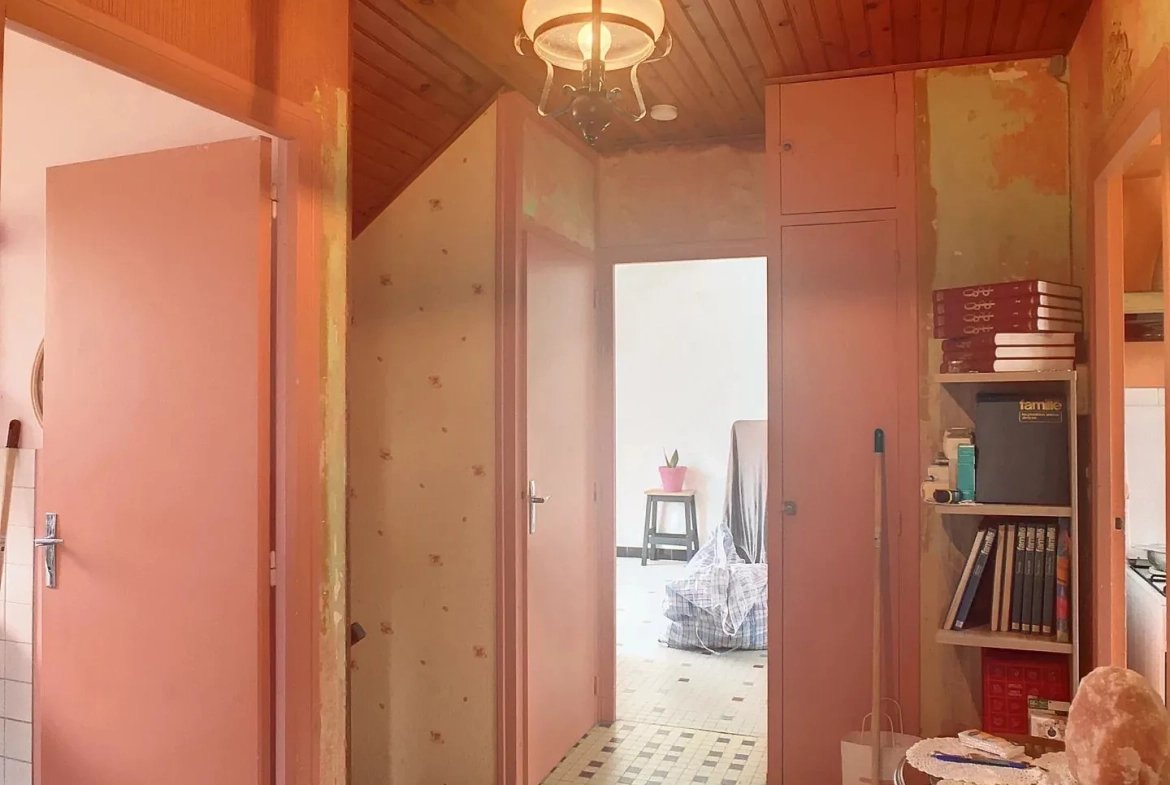 Maison à Vendre de 70 m² avec sous-sol à Portes de la Bourgogne 