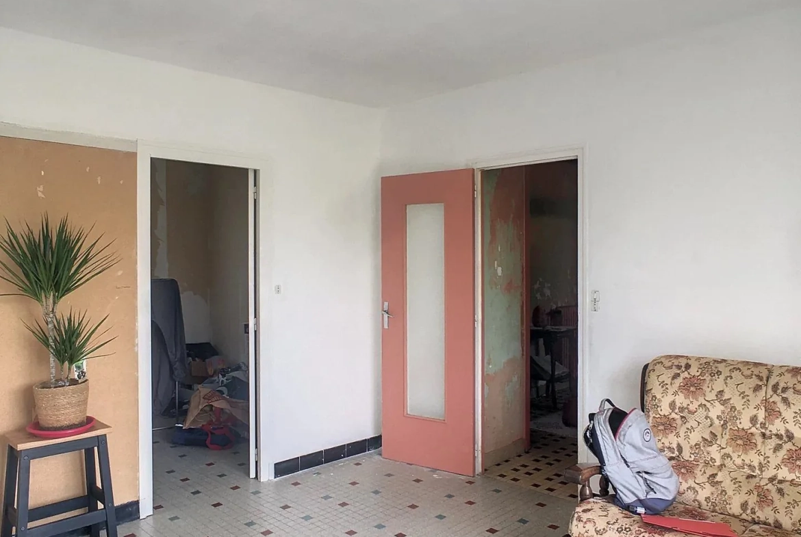 Maison à Vendre de 70 m² avec sous-sol à Portes de la Bourgogne 