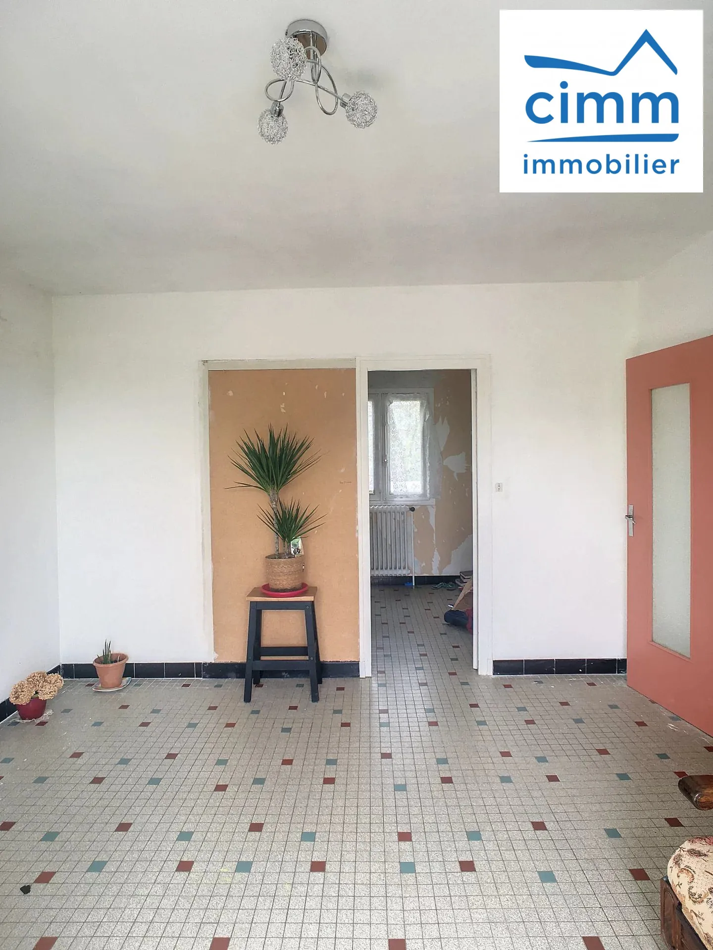 Maison à Vendre de 70 m² avec sous-sol à Portes de la Bourgogne 