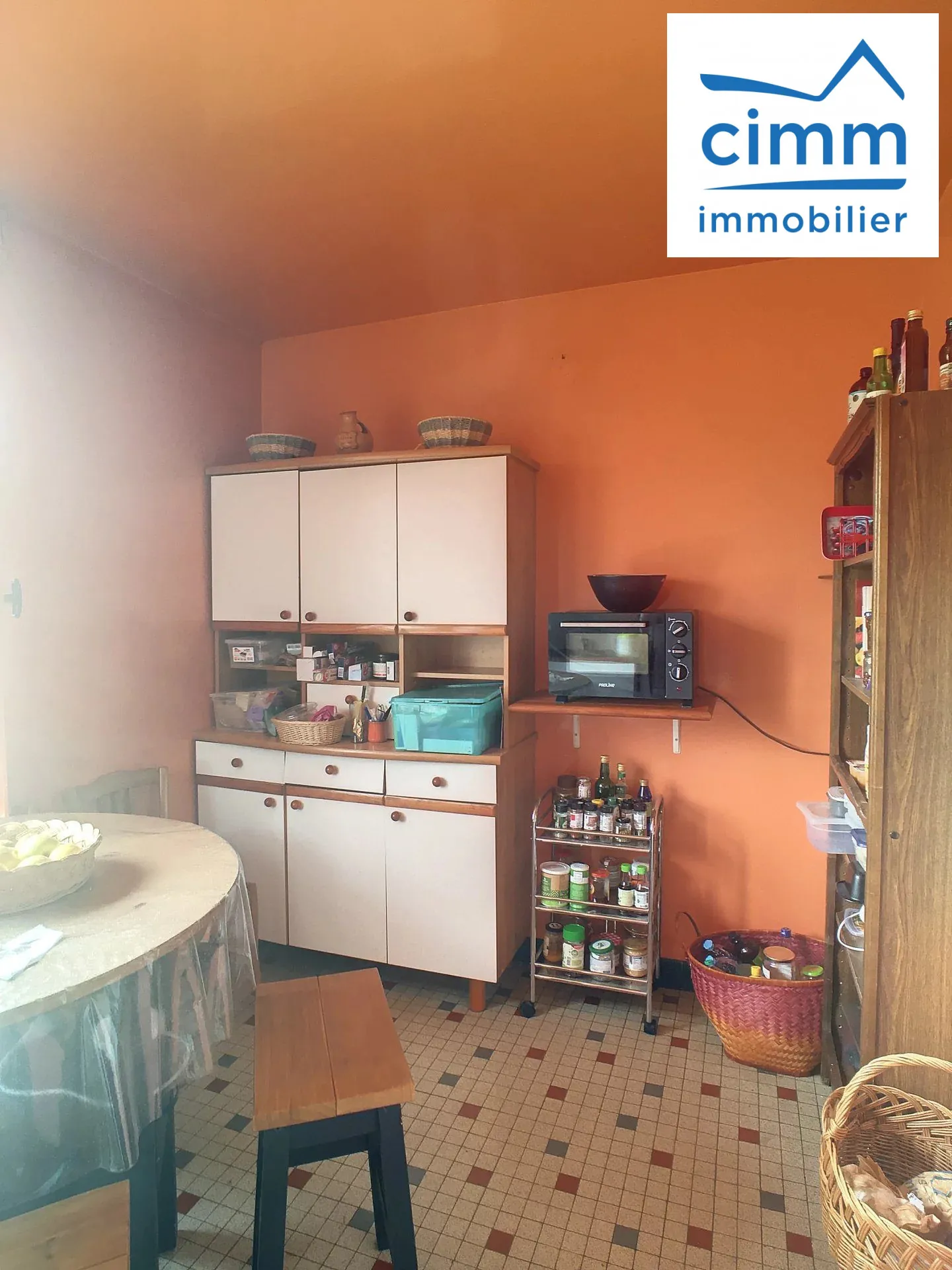 Maison à Vendre de 70 m² avec sous-sol à Portes de la Bourgogne 