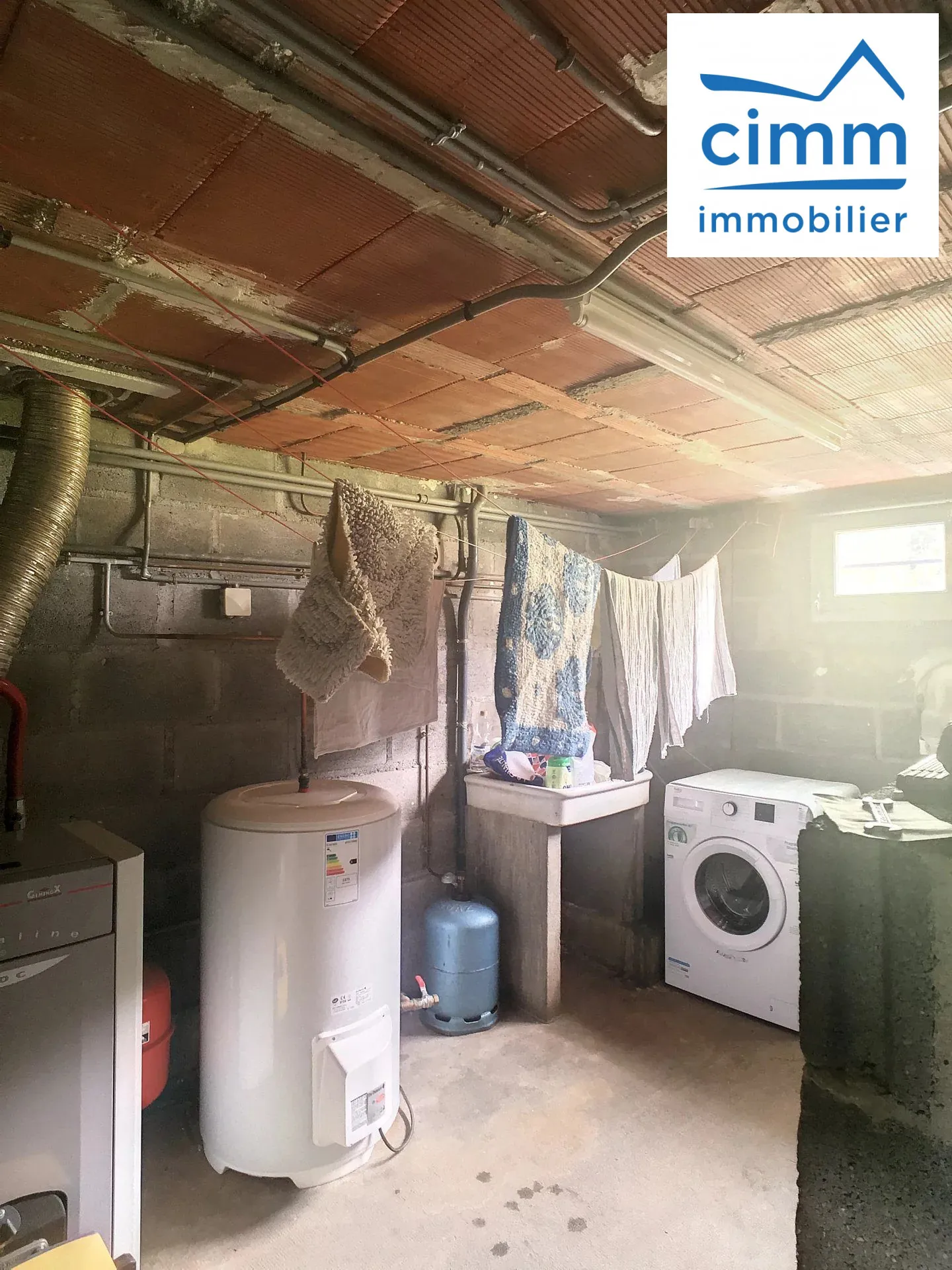 Maison à Vendre de 70 m² avec sous-sol à Portes de la Bourgogne 