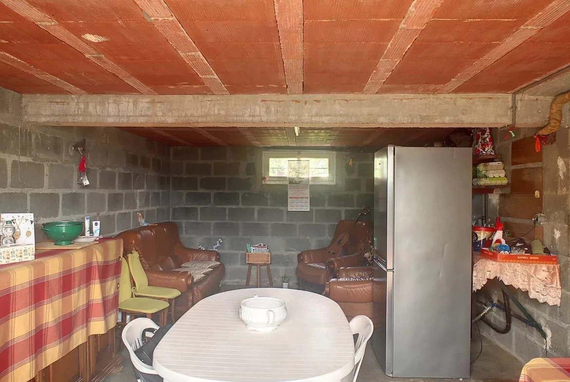 Maison à Vendre de 70 m² avec sous-sol à Portes de la Bourgogne 