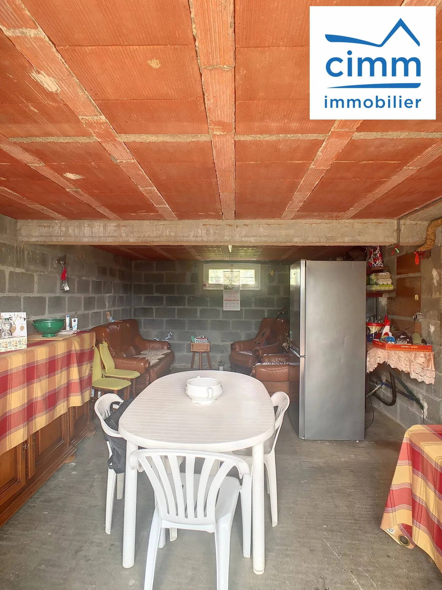 Maison à Vendre de 70 m² avec sous-sol à Portes de la Bourgogne 