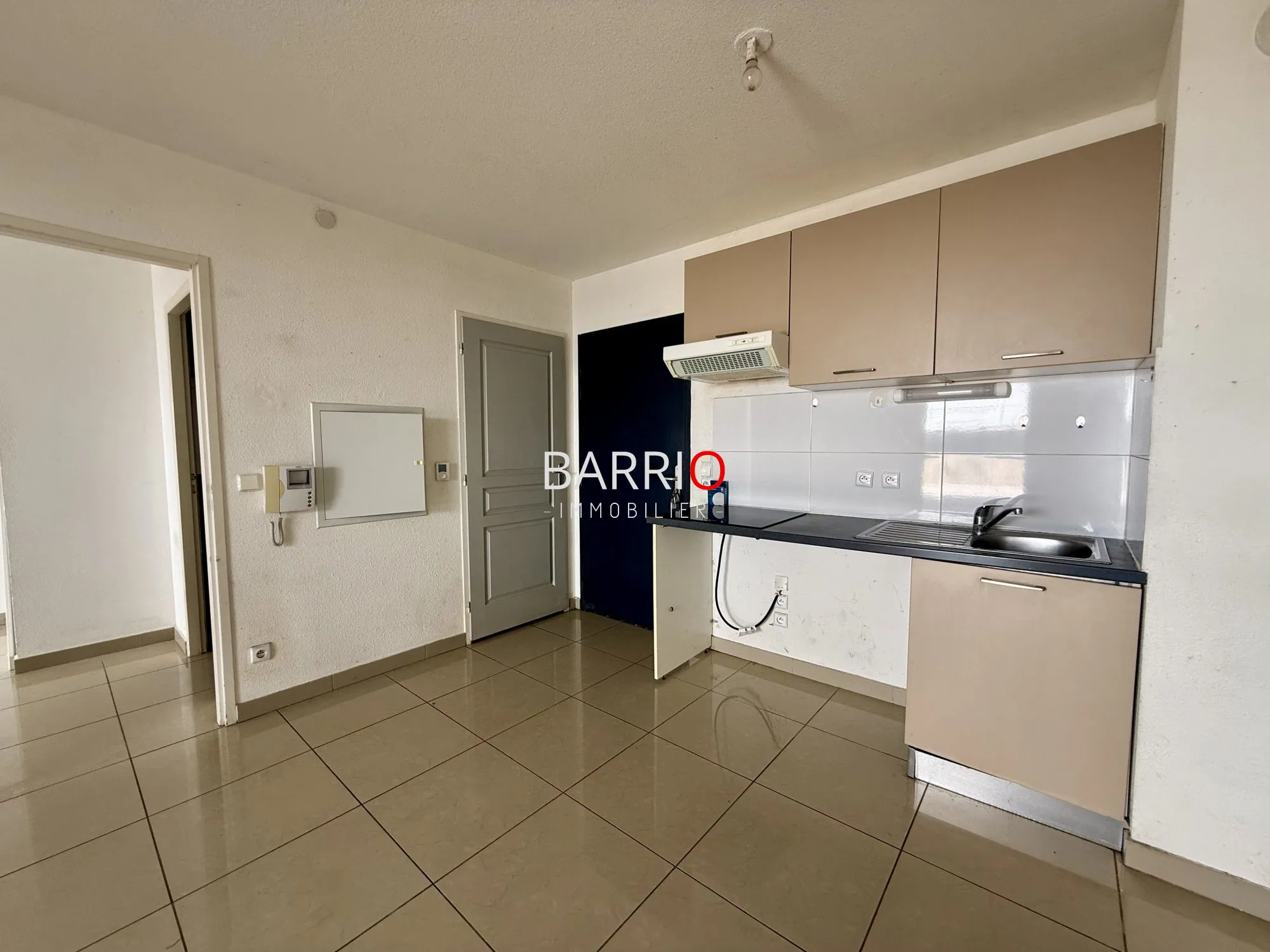Bel appartement T2 avec jardin et parking à Latour-Bas-Elne 