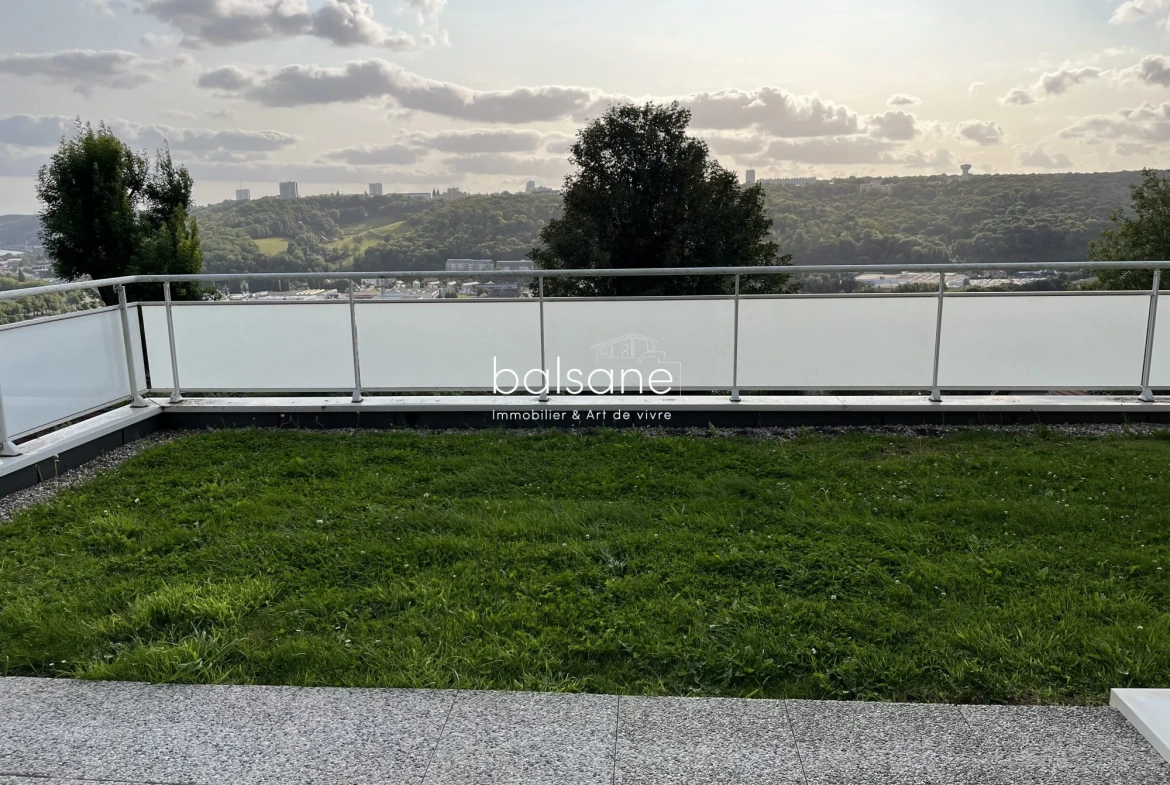 Appartement T2 loué avec terrasse et double parking à Deville-lès-Rouen 