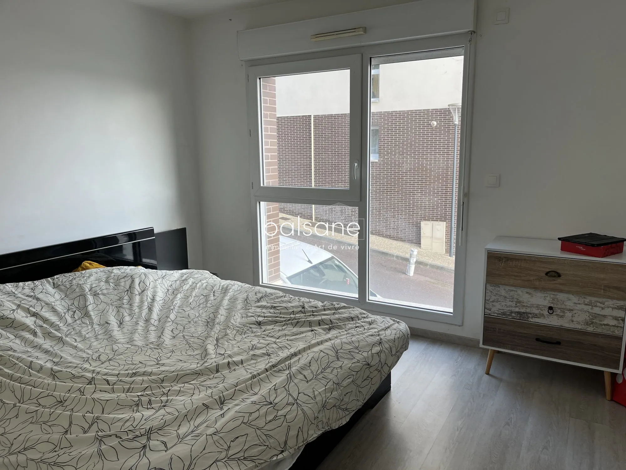 Appartement T2 loué avec terrasse et double parking à Deville-lès-Rouen 