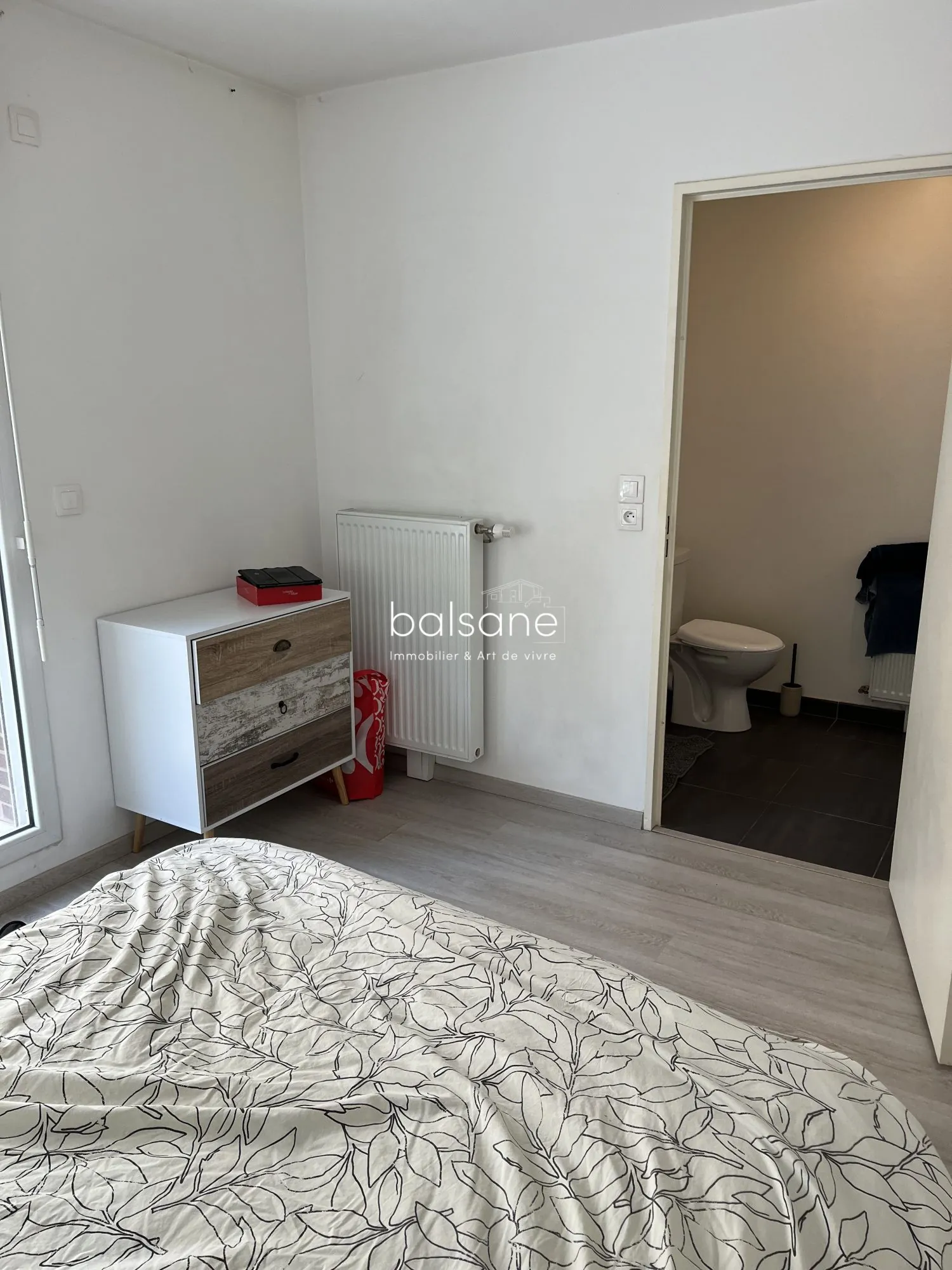 Appartement T2 loué avec terrasse et double parking à Deville-lès-Rouen 