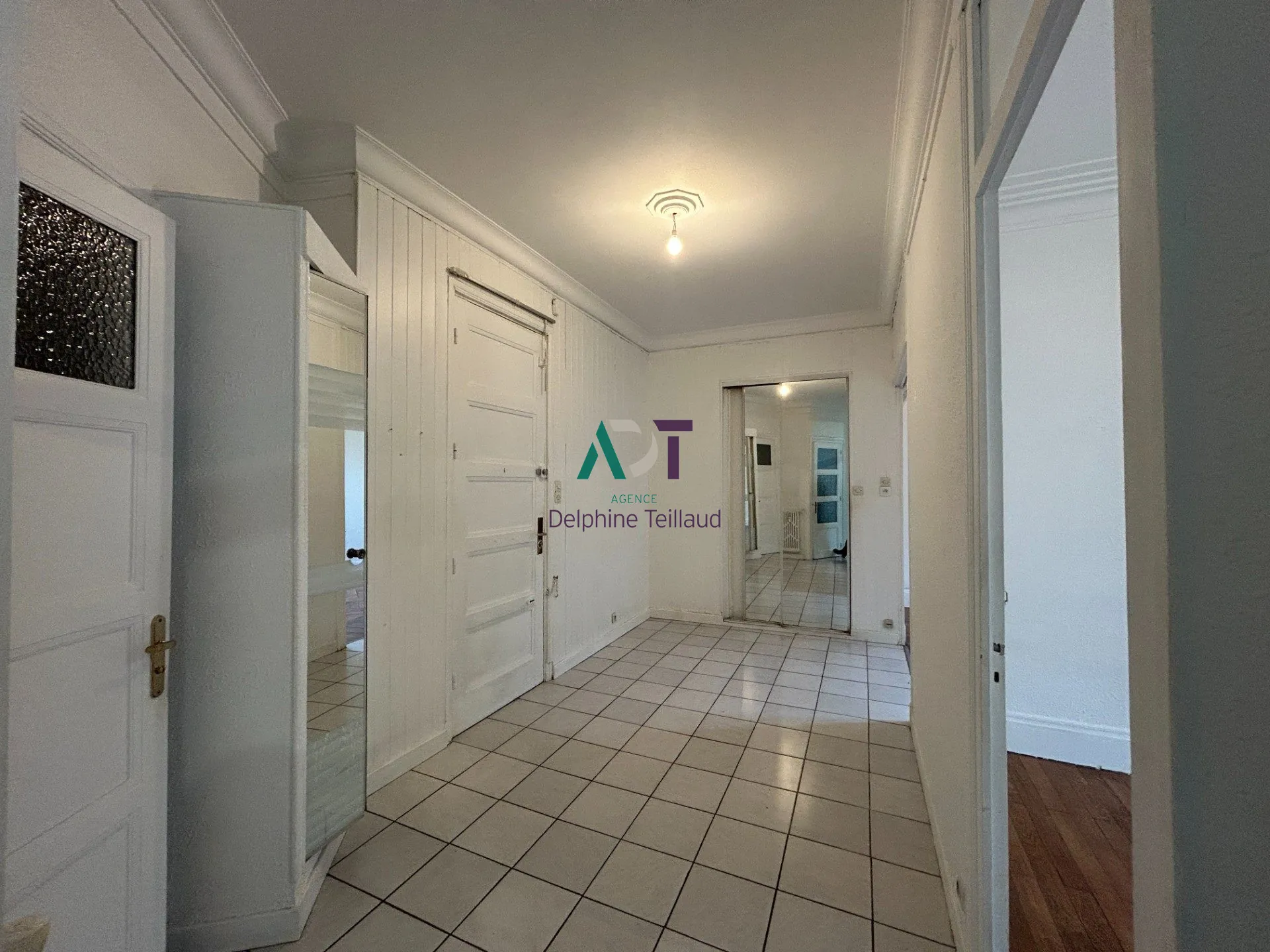 Appartement 2 pièces avec cave et grenier à Grenoble - Quartier Jaurès/Condorcet 