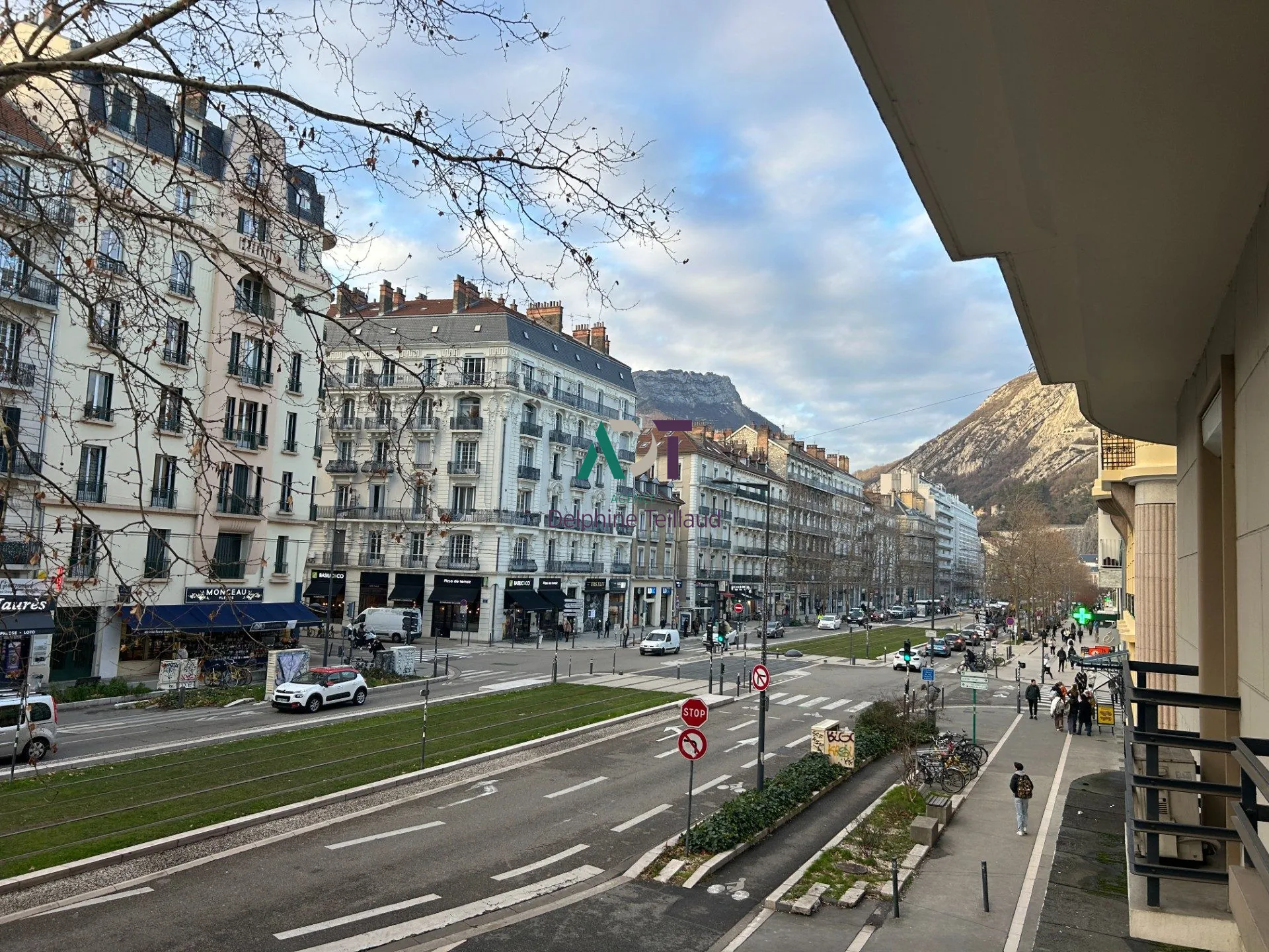 Appartement 2 pièces avec cave et grenier à Grenoble - Quartier Jaurès/Condorcet 