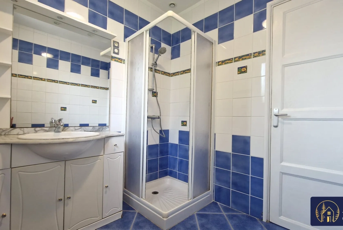 À vendre maison de plain-pied de 64 m² avec jardin à Bort-les-Orgues 