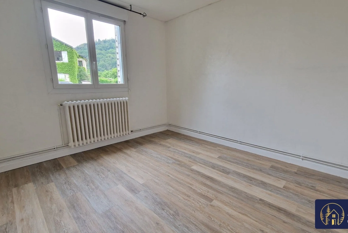 À vendre maison de plain-pied de 64 m² avec jardin à Bort-les-Orgues 