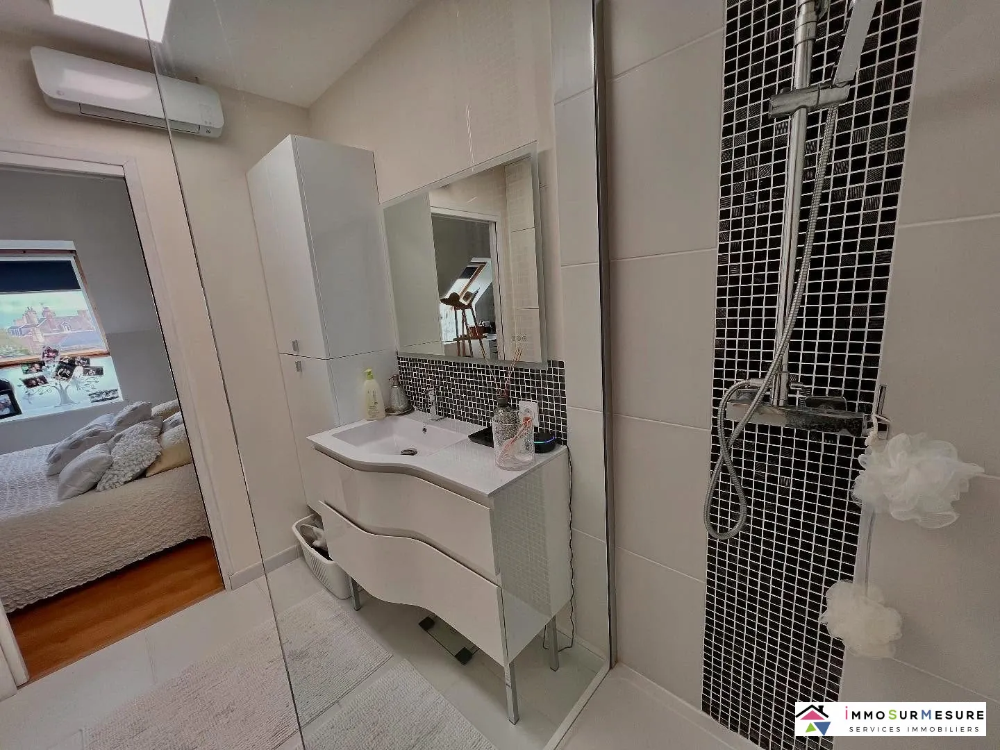 Appartement T2 de 56 m² avec ascenseur à Saint-Omer, Vue Ville, Proche commodités 