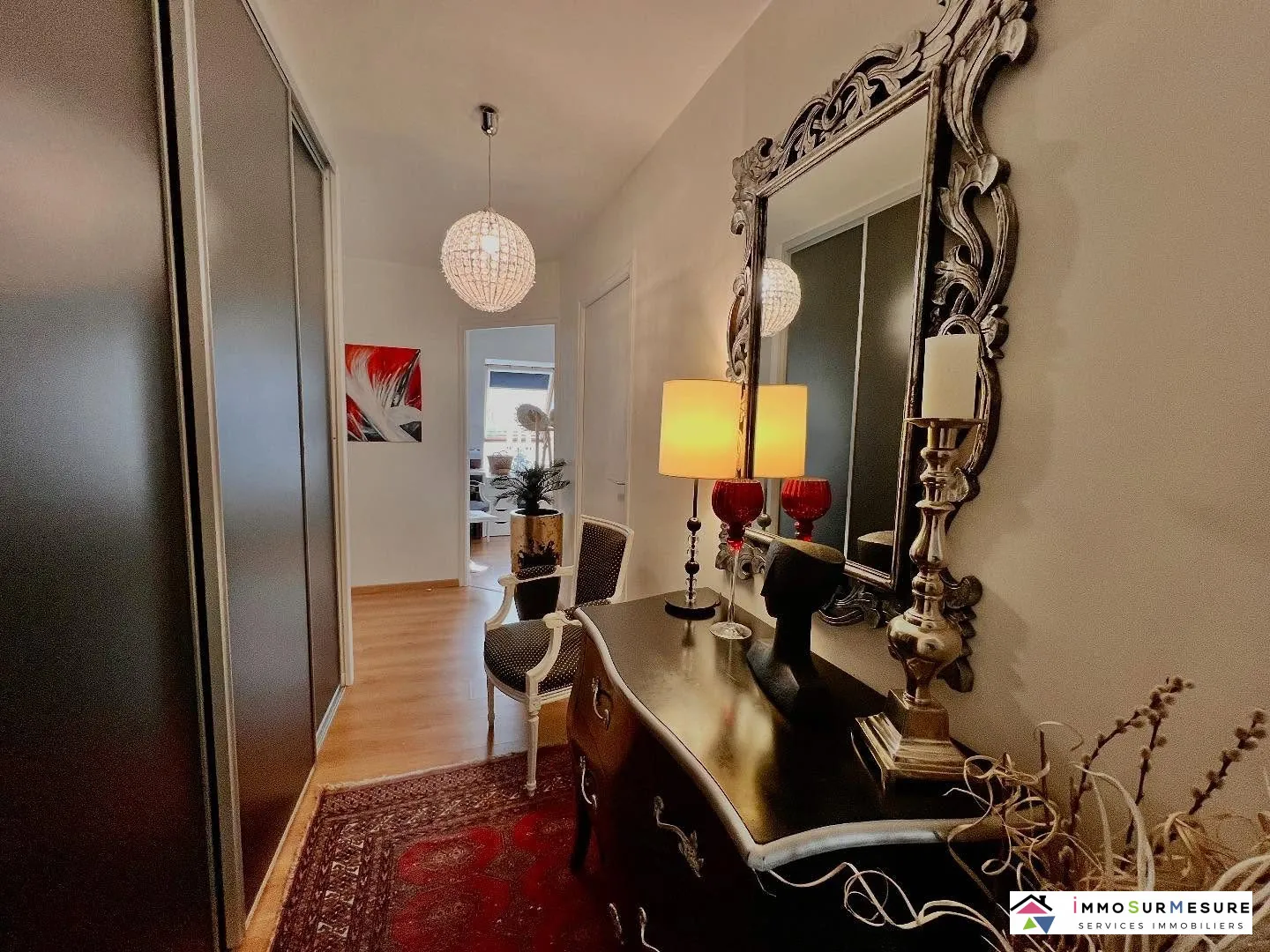 Appartement T2 de 56 m² avec ascenseur à Saint-Omer, Vue Ville, Proche commodités 