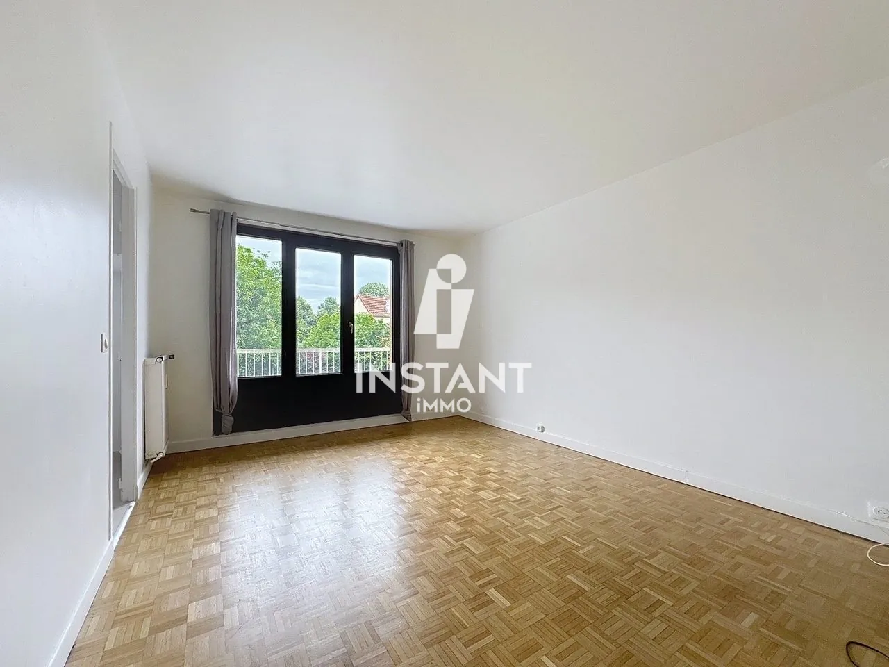 Appartement T1 avec balcon plein sud à Créteil - Résidence standing 