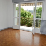 Appartement T3 lumineux avec cave et balcon à La Tour du Pin