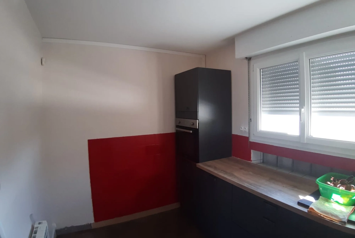 Appartement T4 à Saint-Dié-des-Vosges avec vue imprenable, garage et cave 