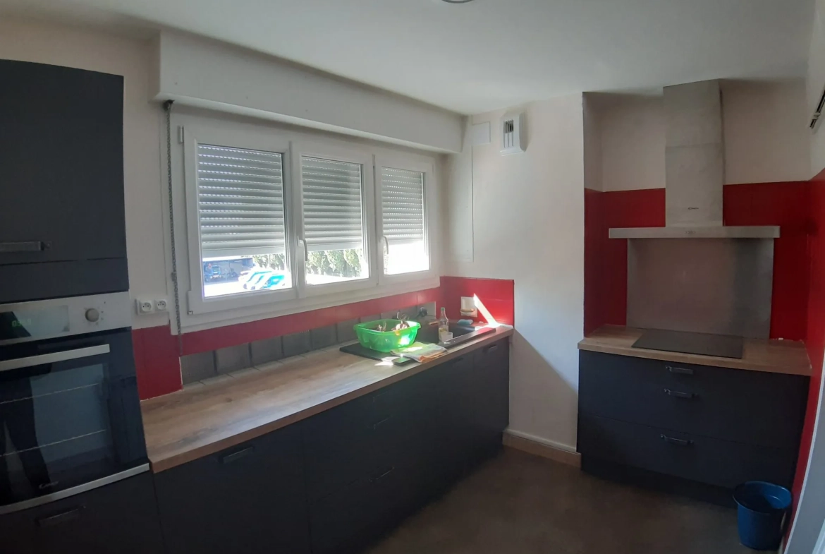 Appartement T4 à Saint-Dié-des-Vosges avec vue imprenable, garage et cave 