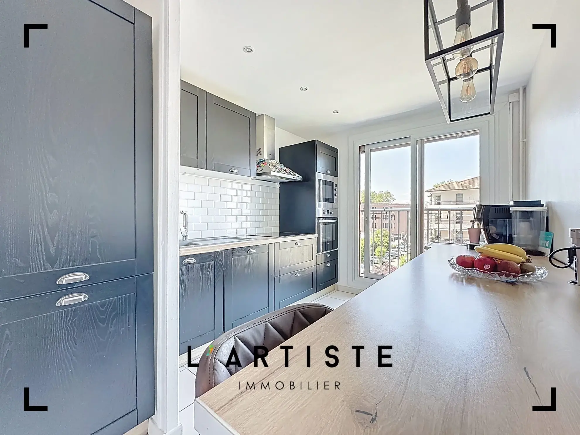 Appartement T4 rénové avec vue à Rouen (76100) - Proximité Jardin des Plantes 
