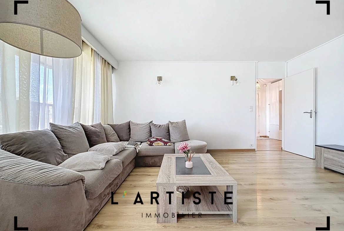 Appartement T4 rénové avec vue à Rouen (76100) - Proximité Jardin des Plantes 