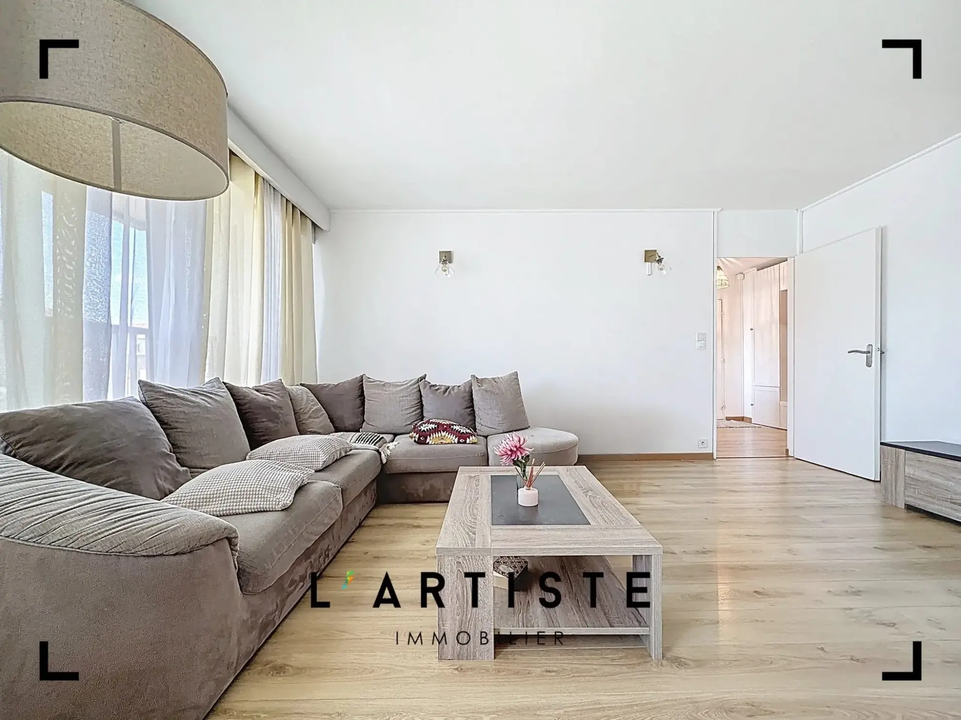 Appartement T4 rénové avec vue à Rouen (76100) - Proximité Jardin des Plantes 