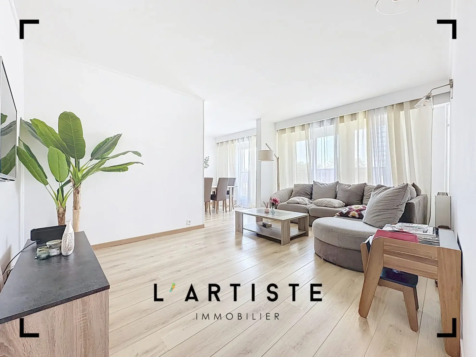 Appartement T4 rénové avec vue à Rouen (76100) - Proximité Jardin des Plantes 