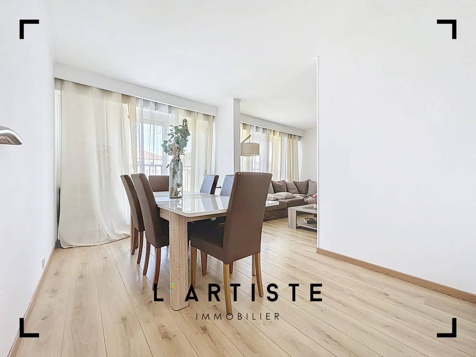 Appartement T4 rénové avec vue à Rouen (76100) - Proximité Jardin des Plantes 