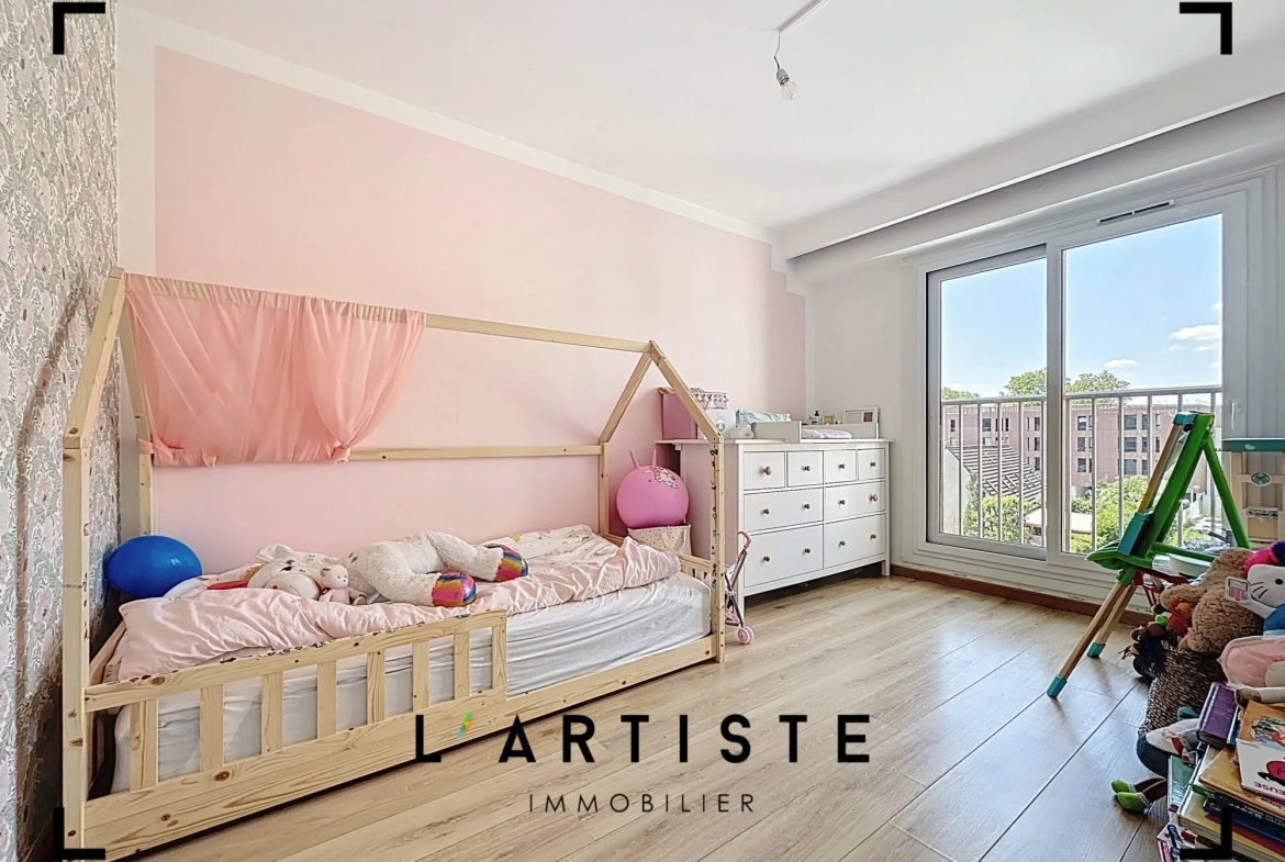 Appartement T4 rénové avec vue à Rouen (76100) - Proximité Jardin des Plantes 