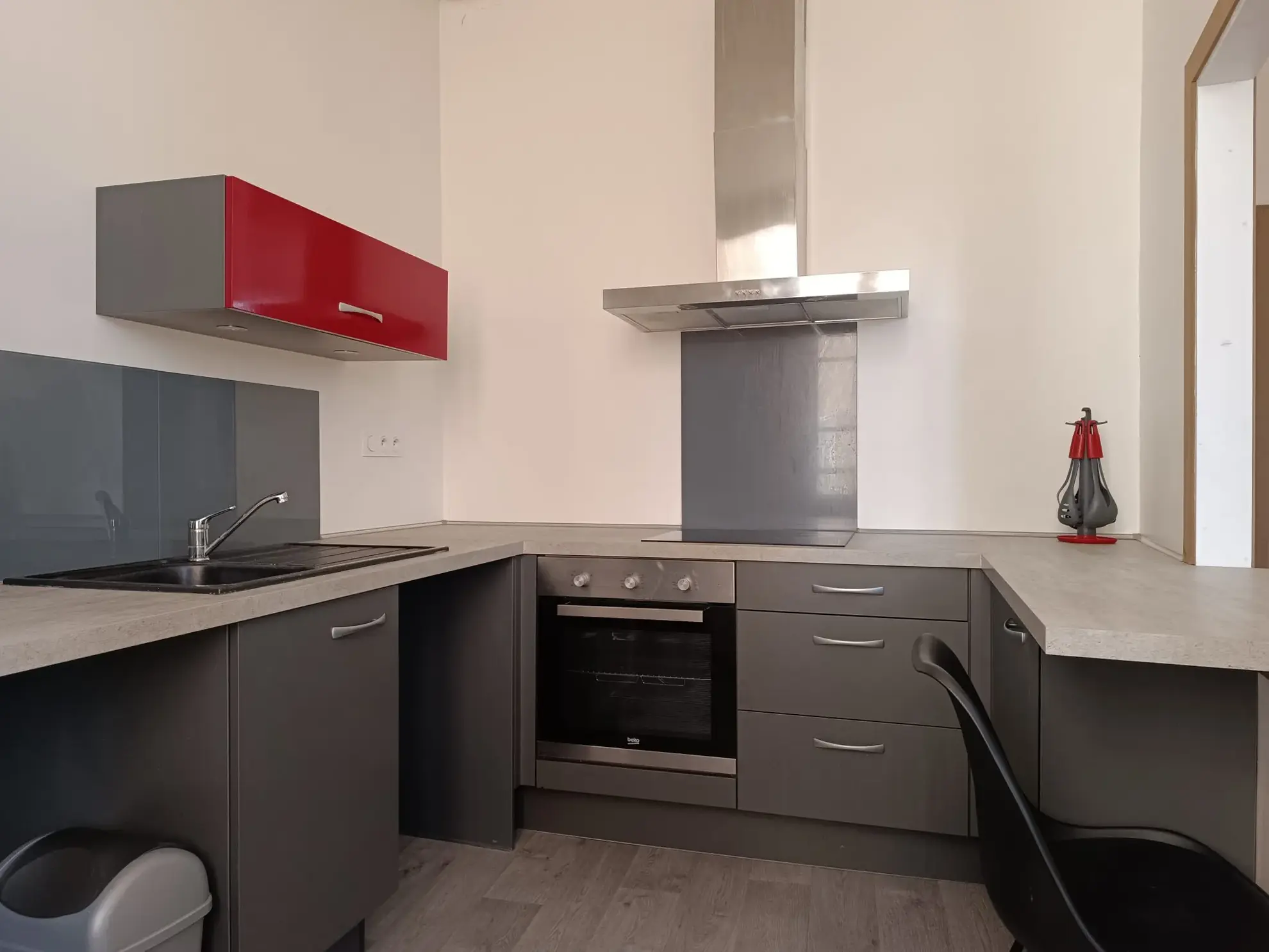 2ème étage Immeuble de 3 lots à vendre au cœur de Narbonne - Opportunité d'investissement 