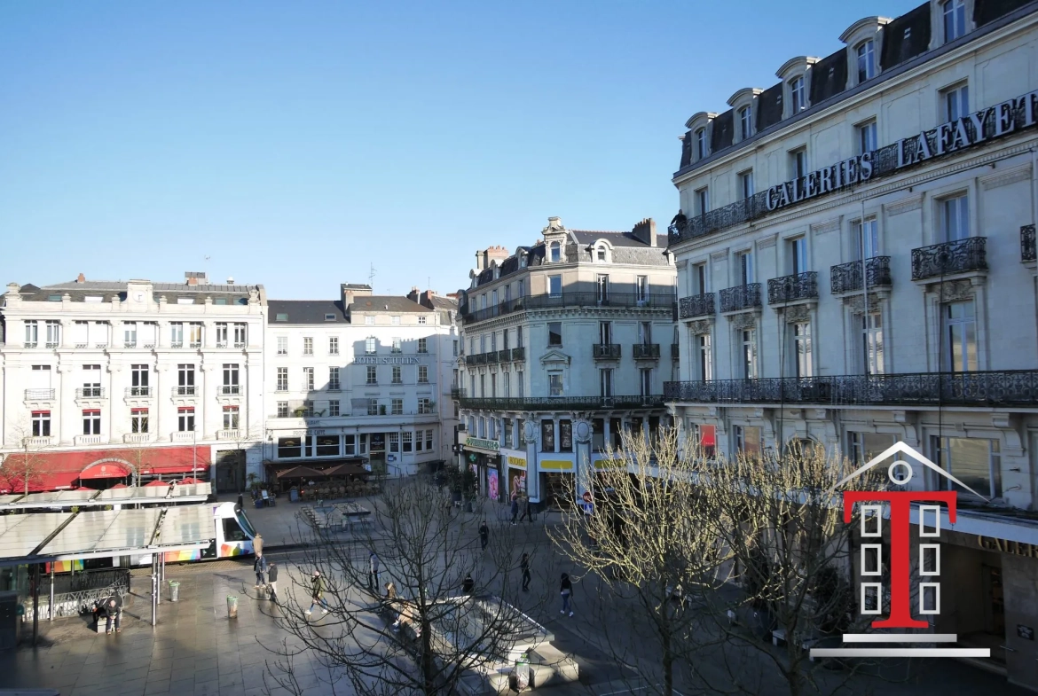 Studio à vendre à Angers Hyper-Centre avec balcon et vue sur Ralliement 