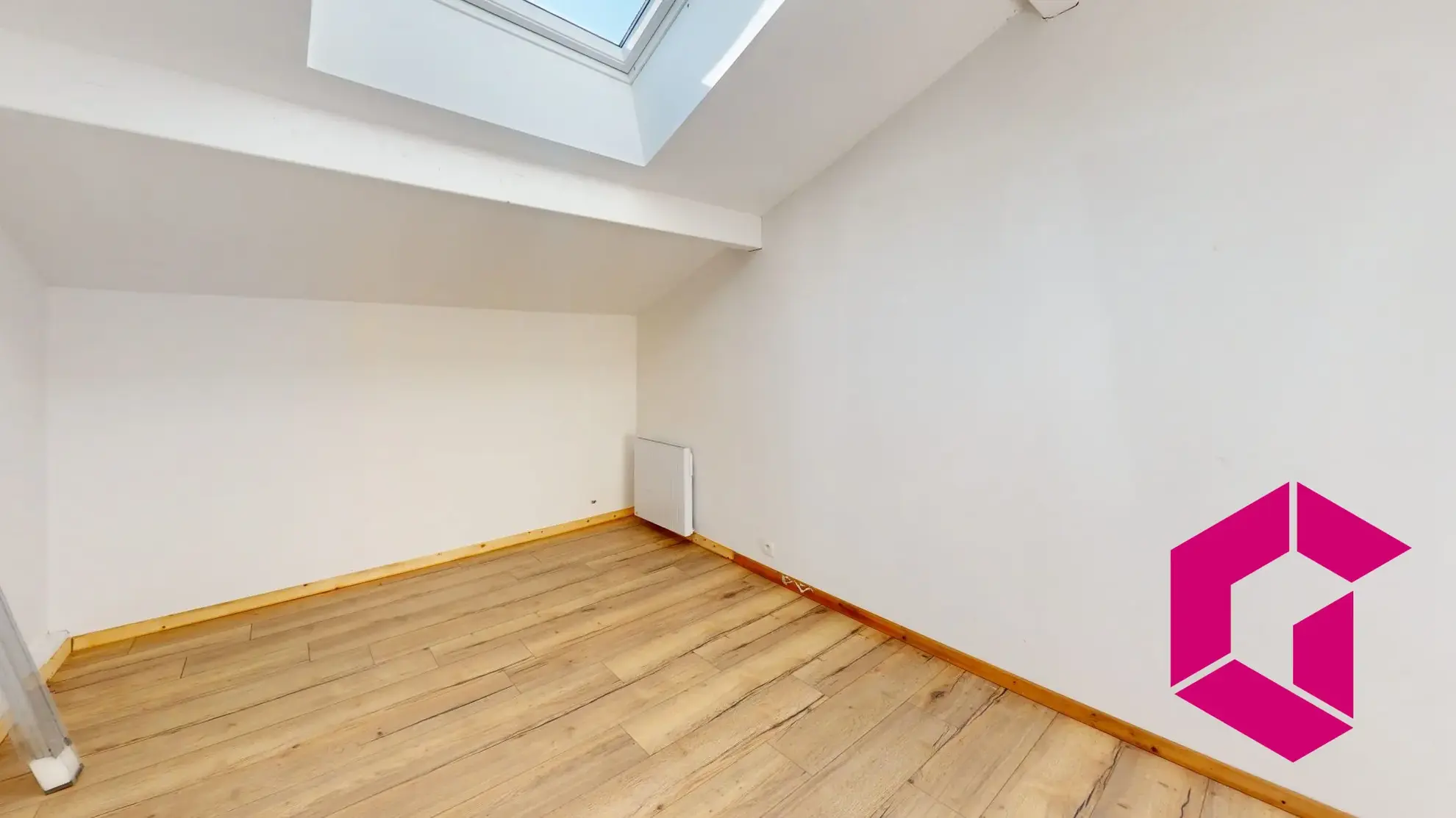 Maison de village rénovée avec 3 chambres à Verrières-en-Forez 
