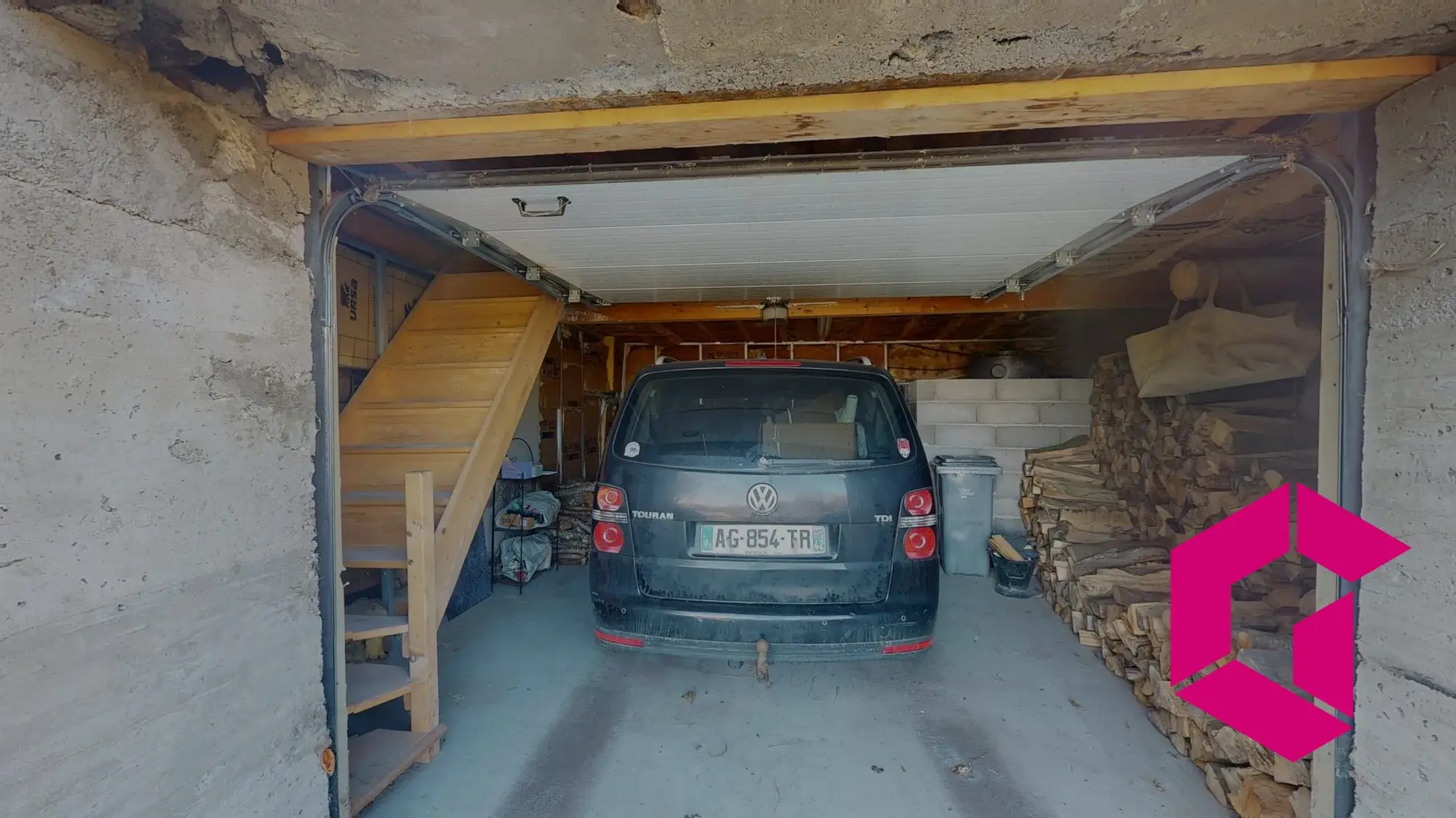 Maison de village rénovée avec 3 chambres à Verrières-en-Forez 