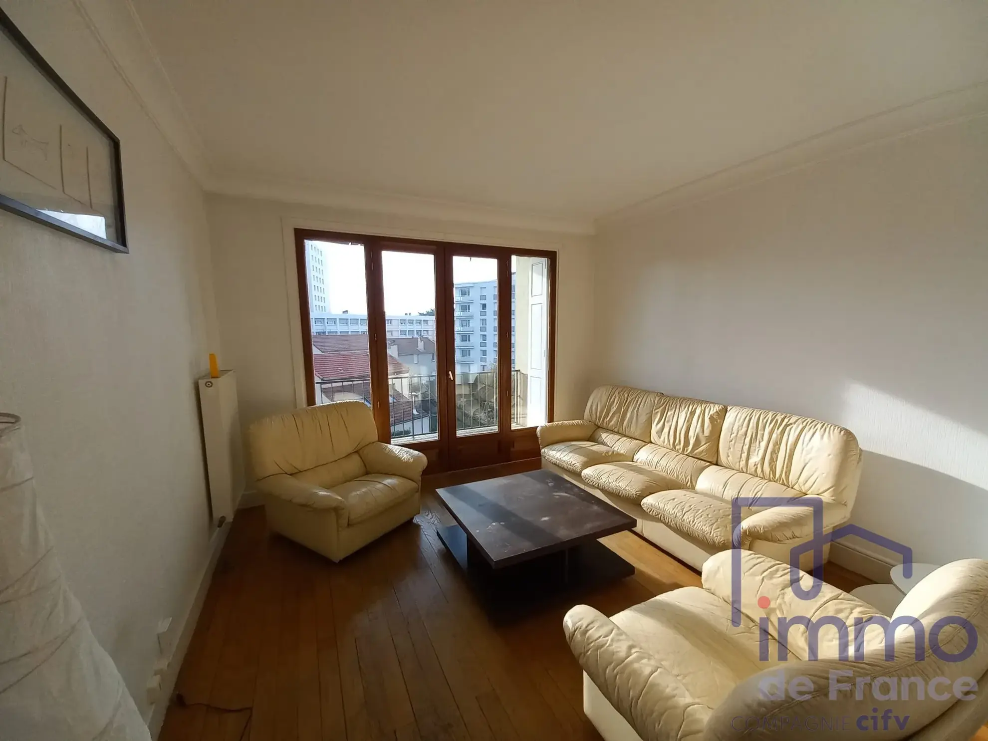 Appartement T2 à Saint-Etienne avec Grand Balcon - Quartier Vivaraize 